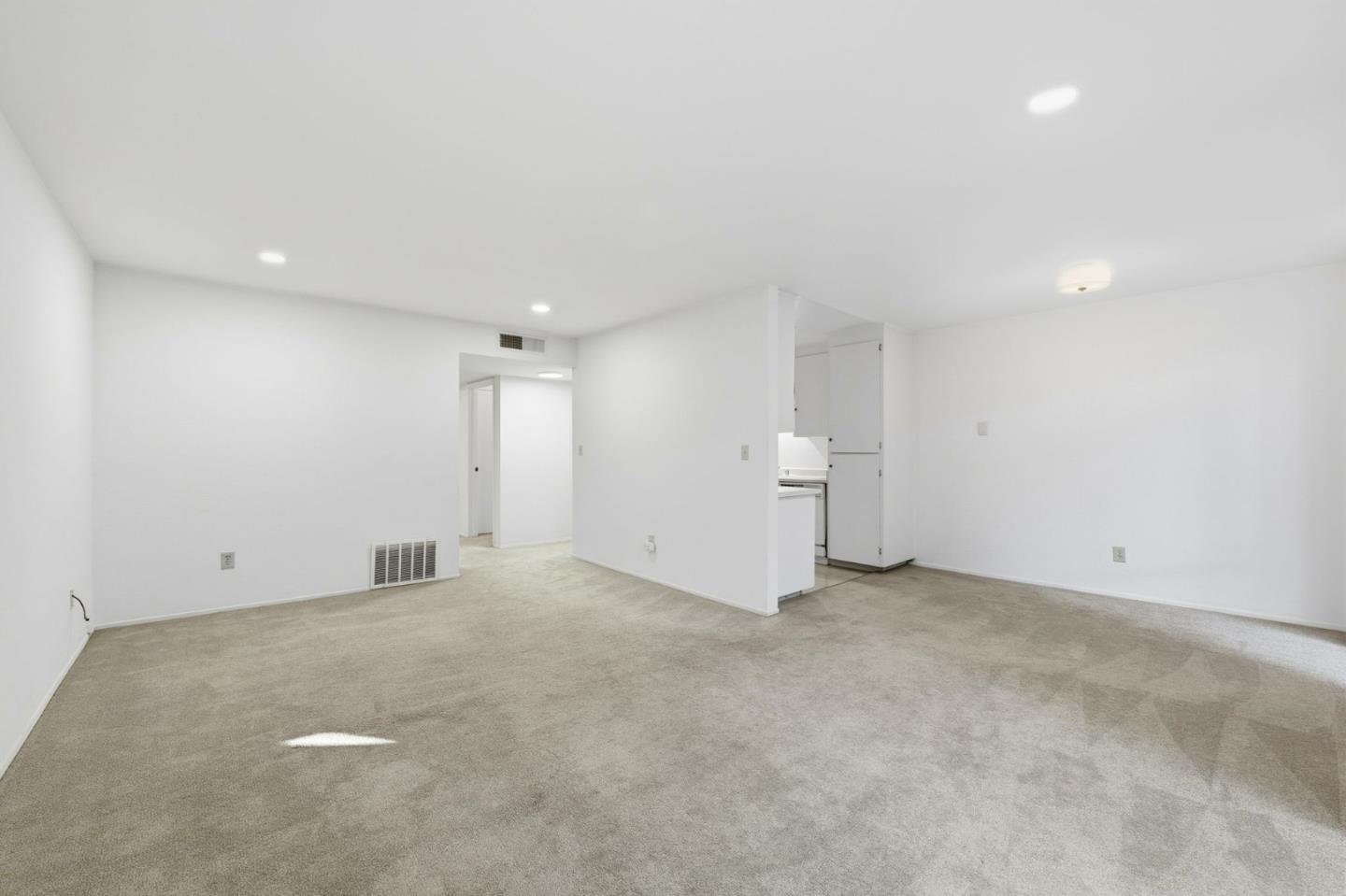 Photo #9: ML82029827 Listing: Photo #9