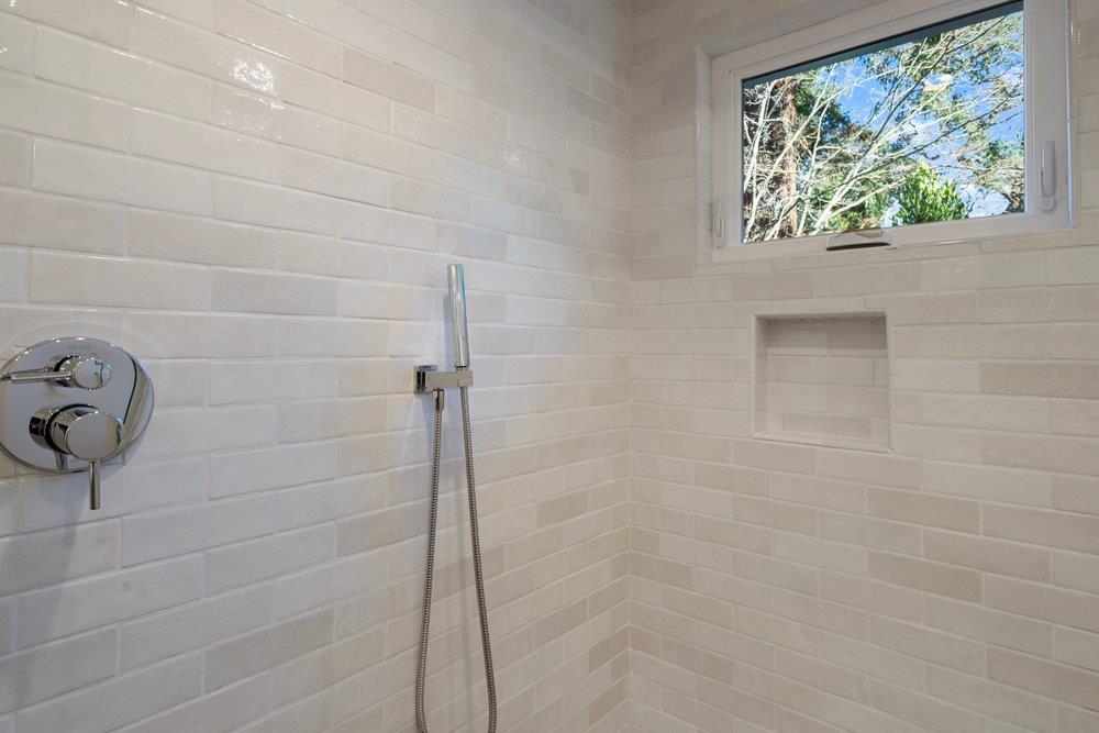 Detail Gallery Image 15 of 23 For 1010 Ringwood Ave, Menlo Park,  CA 94025 - 4 Beds | 2/1 Baths