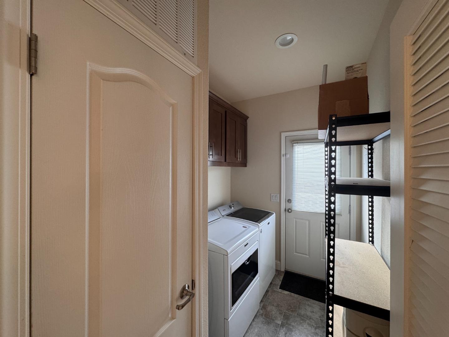 Detail Gallery Image 16 of 32 For 10 Coral Way #10,  Half Moon Bay,  CA 94019 - 3 Beds | 2 Baths