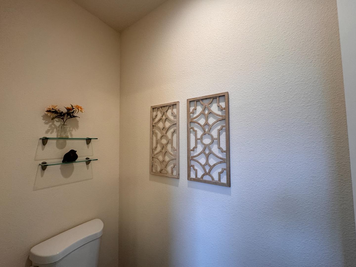 Detail Gallery Image 21 of 32 For 10 Coral Way #10,  Half Moon Bay,  CA 94019 - 3 Beds | 2 Baths