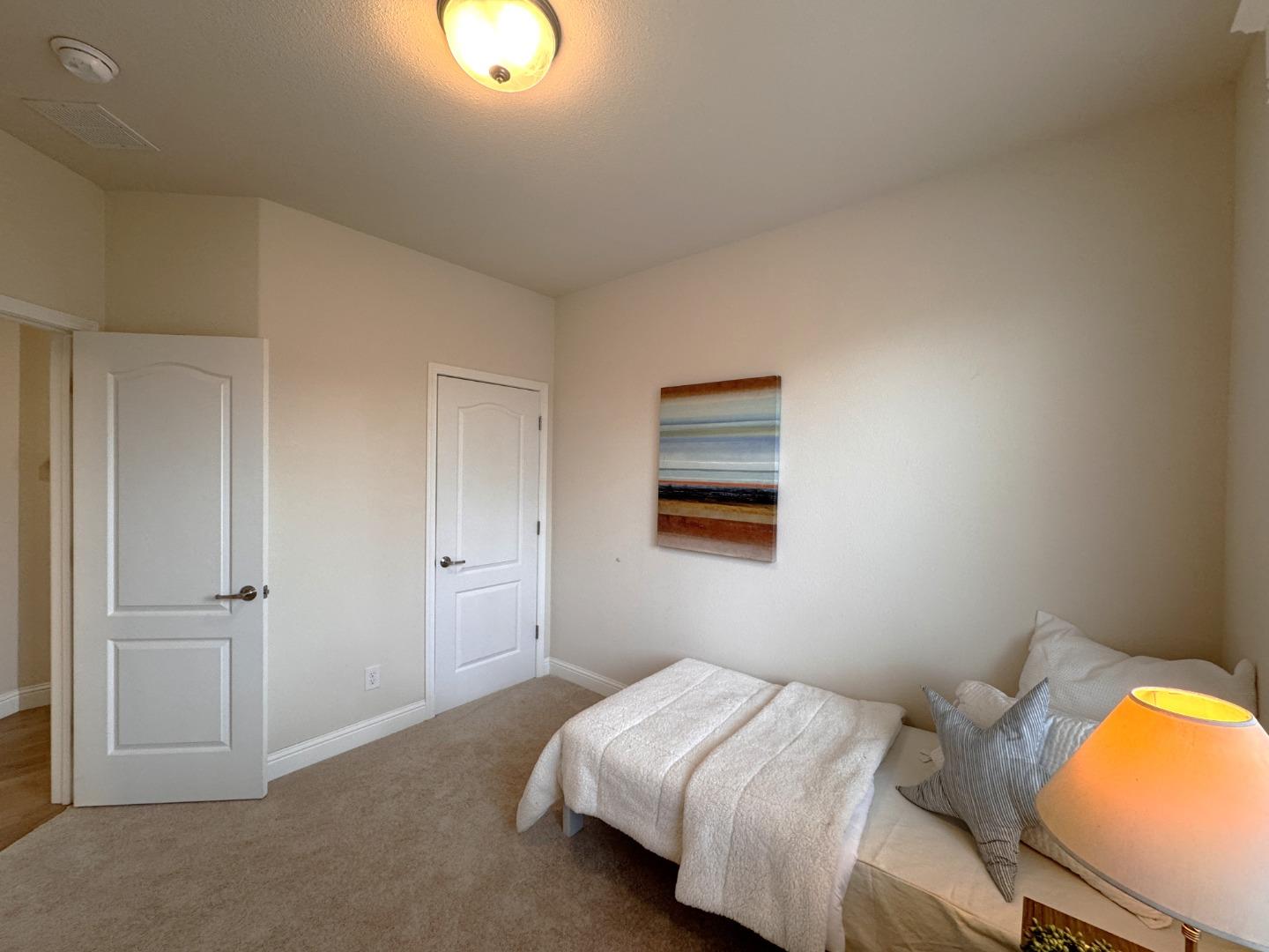 Detail Gallery Image 27 of 32 For 10 Coral Way #10,  Half Moon Bay,  CA 94019 - 3 Beds | 2 Baths