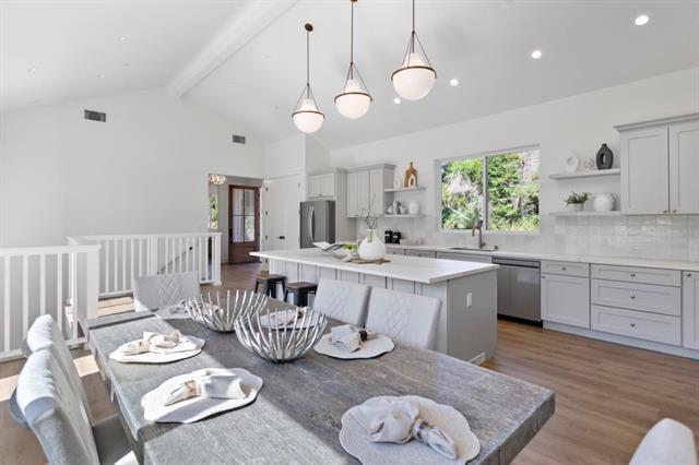 Detail Gallery Image 12 of 34 For 125 Fallen Leaf Dr, Boulder Creek,  CA 95006 - 3 Beds | 2 Baths