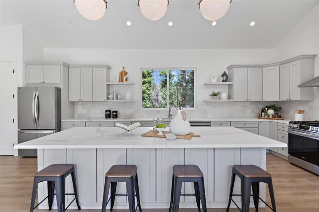 Detail Gallery Image 9 of 34 For 125 Fallen Leaf Dr, Boulder Creek,  CA 95006 - 3 Beds | 2 Baths