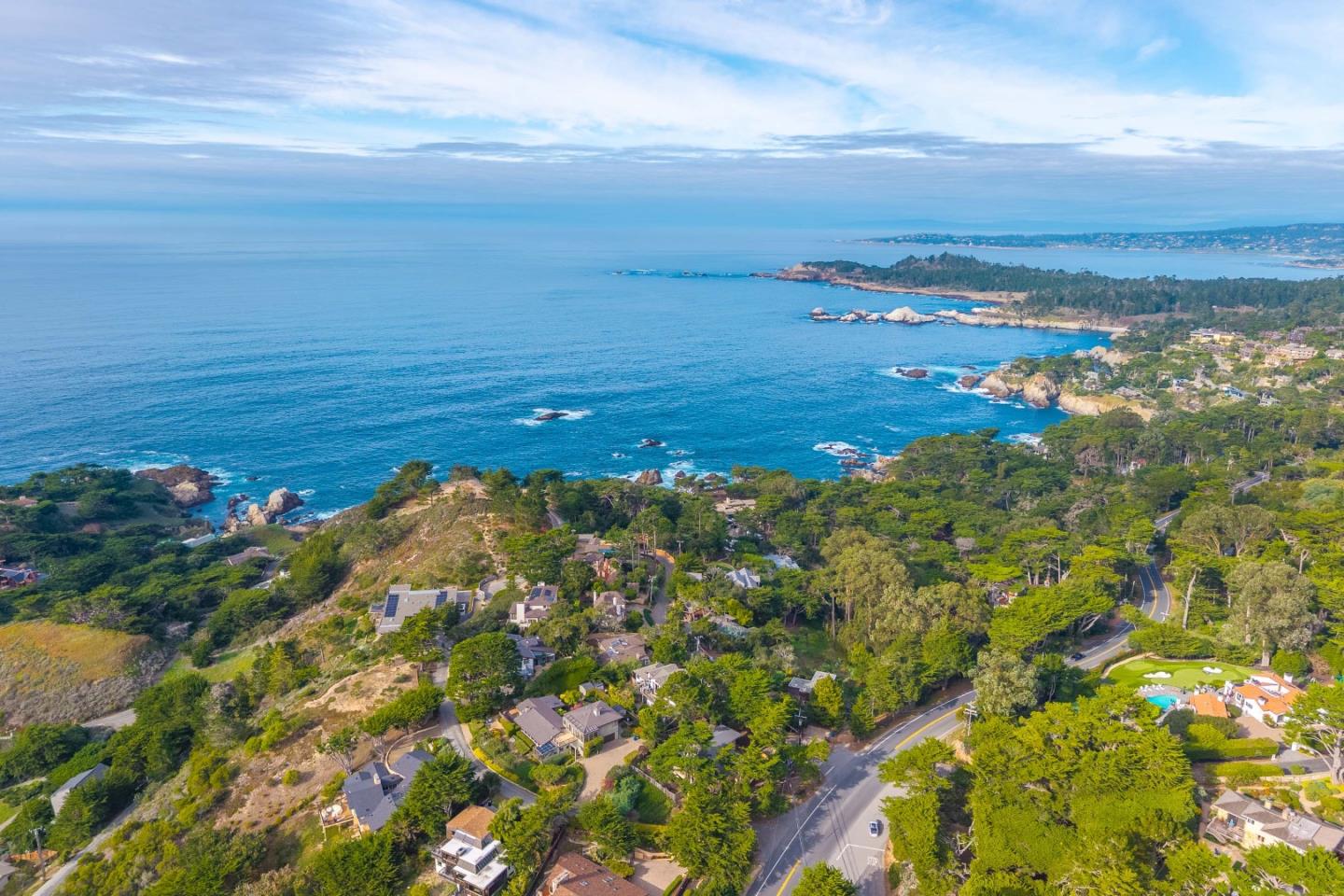 Detail Gallery Image 18 of 60 For 176 Sonoma Ln, Carmel,  CA 93923 - 3 Beds | 3 Baths