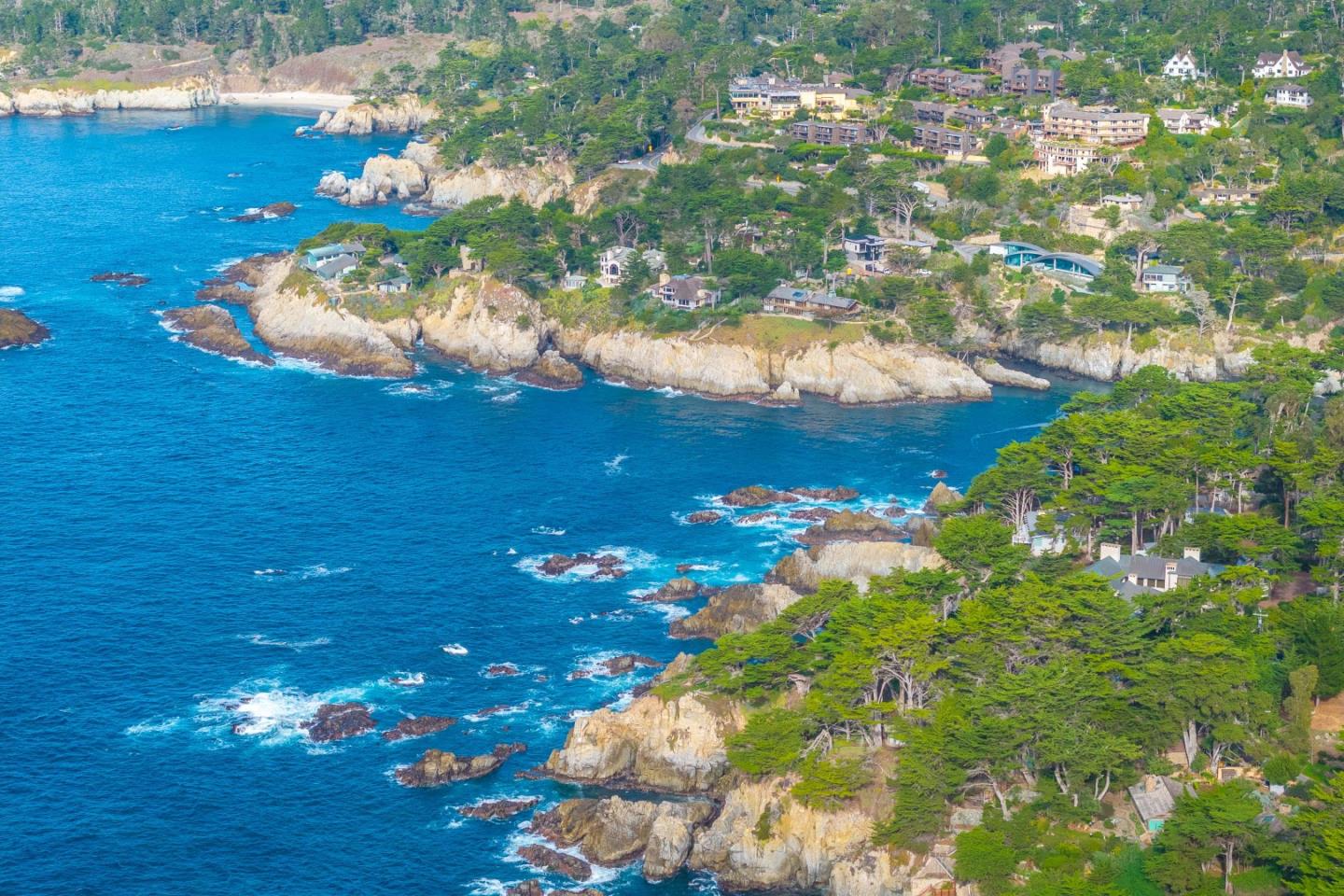 Detail Gallery Image 22 of 60 For 176 Sonoma Ln, Carmel,  CA 93923 - 3 Beds | 3 Baths