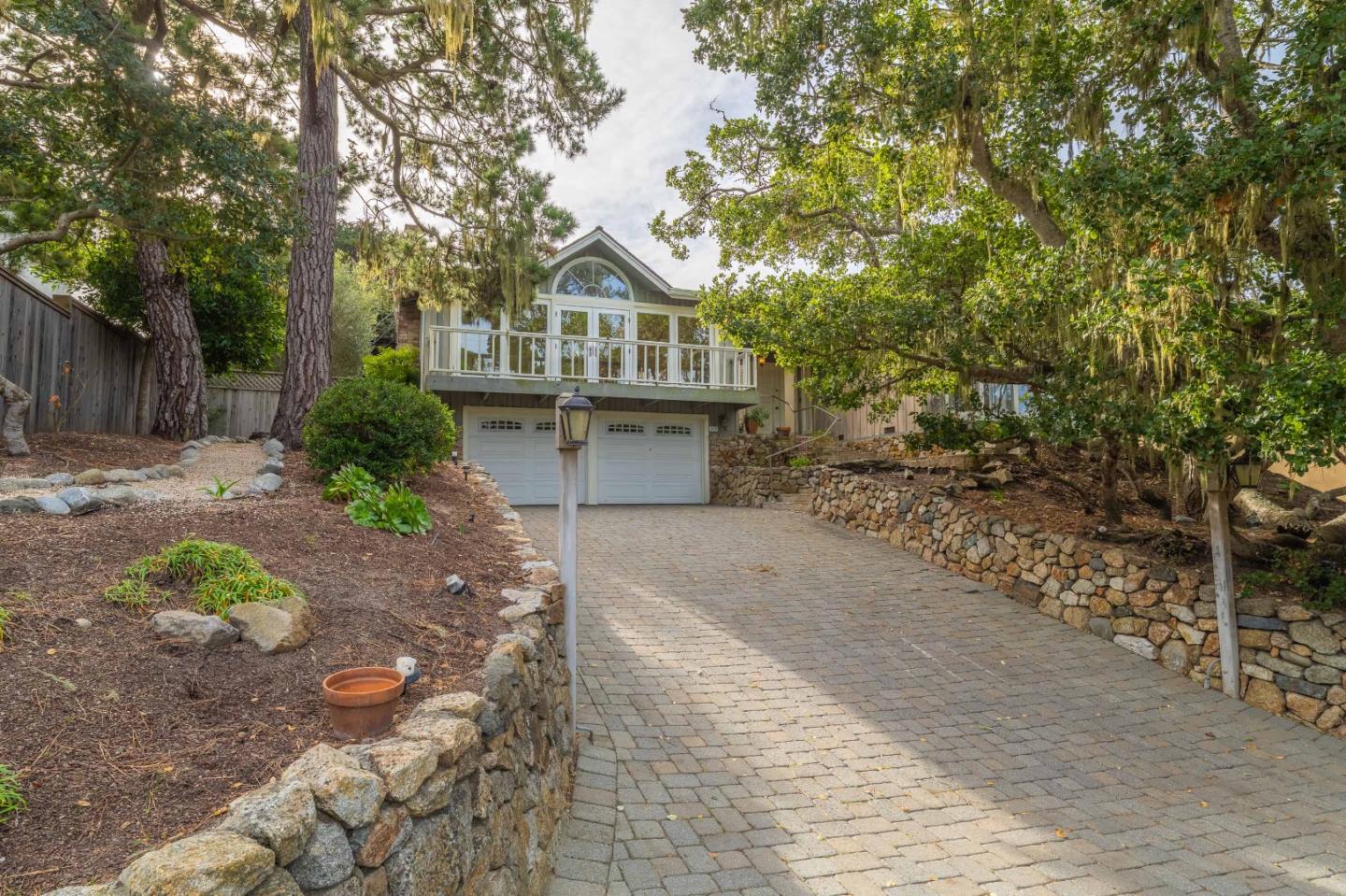 Detail Gallery Image 31 of 60 For 176 Sonoma Ln, Carmel,  CA 93923 - 3 Beds | 3 Baths