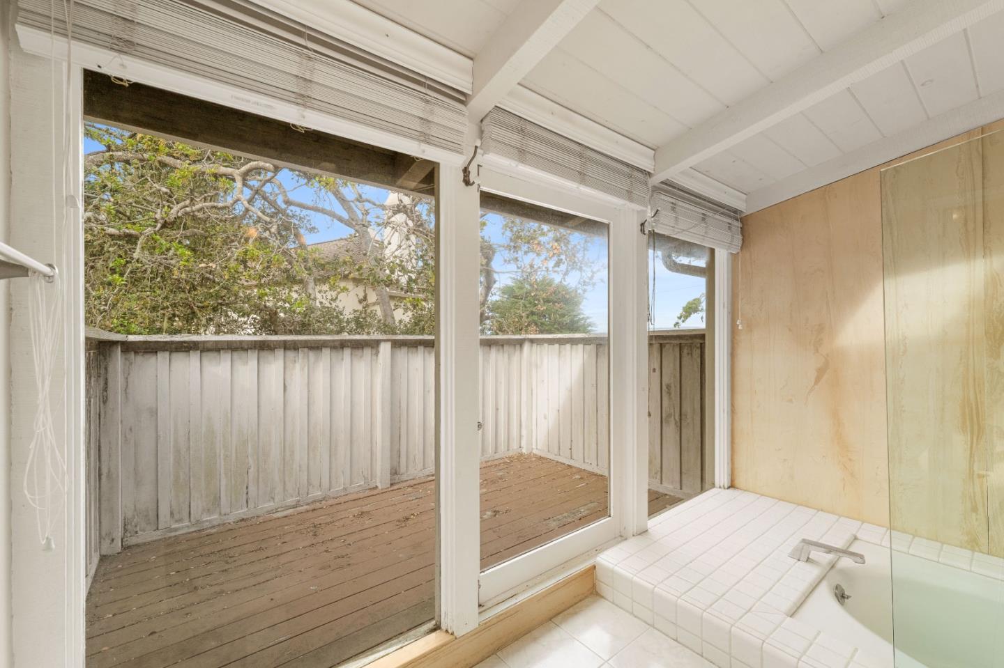 Detail Gallery Image 40 of 60 For 176 Sonoma Ln, Carmel,  CA 93923 - 3 Beds | 3 Baths