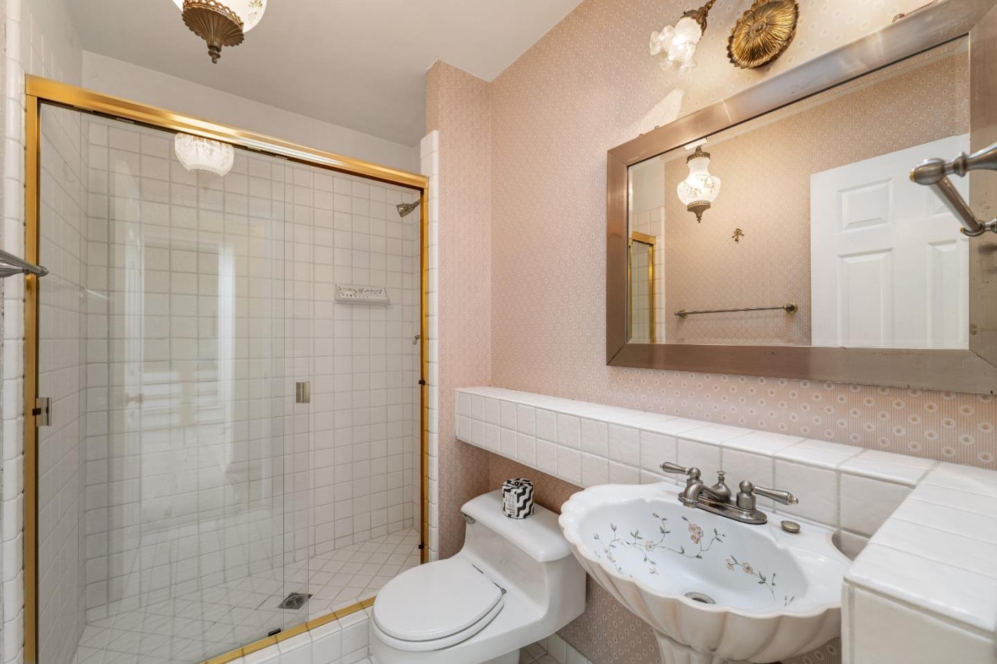 Detail Gallery Image 41 of 60 For 176 Sonoma Ln, Carmel,  CA 93923 - 3 Beds | 3 Baths