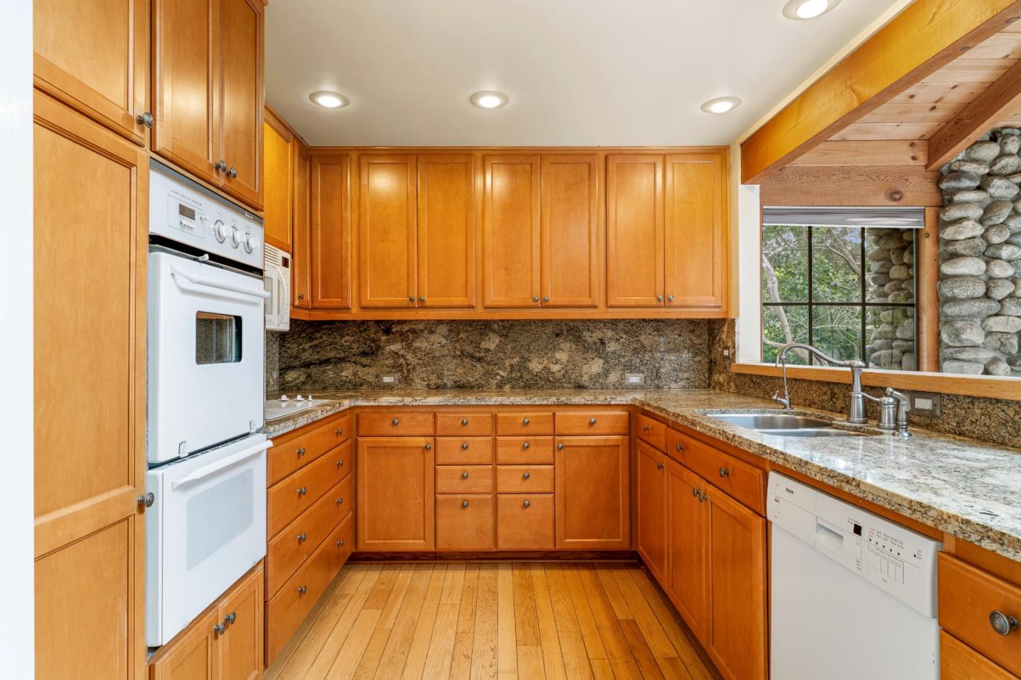 Detail Gallery Image 53 of 60 For 176 Sonoma Ln, Carmel,  CA 93923 - 3 Beds | 3 Baths