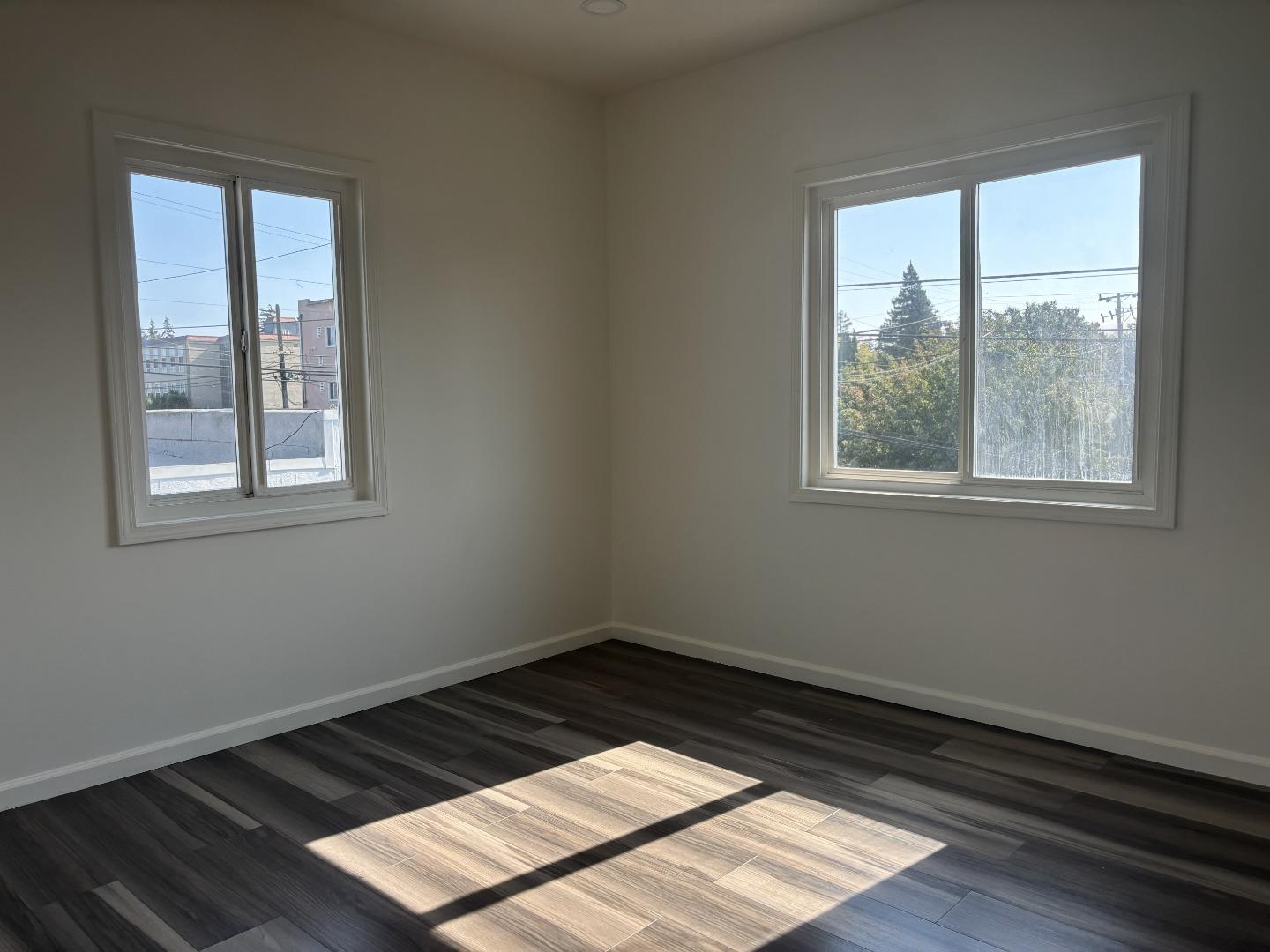 Detail Gallery Image 16 of 21 For 706 N San Mateo Dr, San Mateo,  CA 94401 - – Beds | – Baths