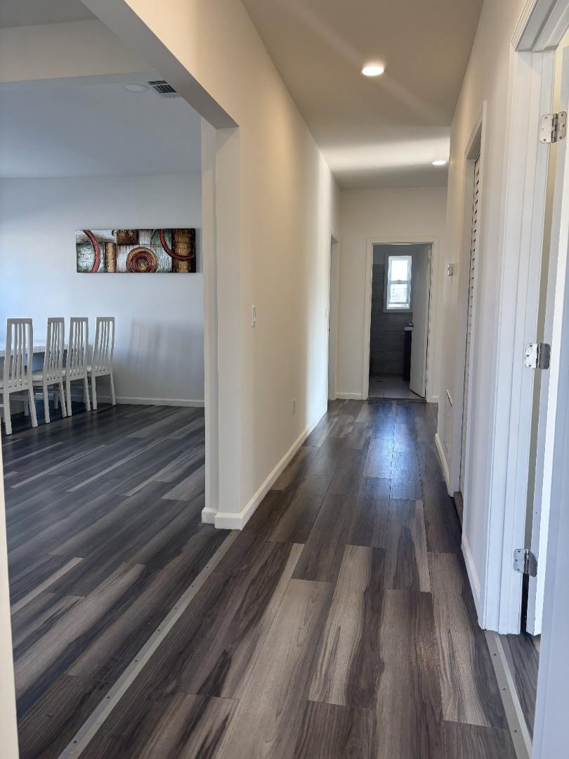 Detail Gallery Image 5 of 21 For 706 N San Mateo Dr, San Mateo,  CA 94401 - – Beds | – Baths