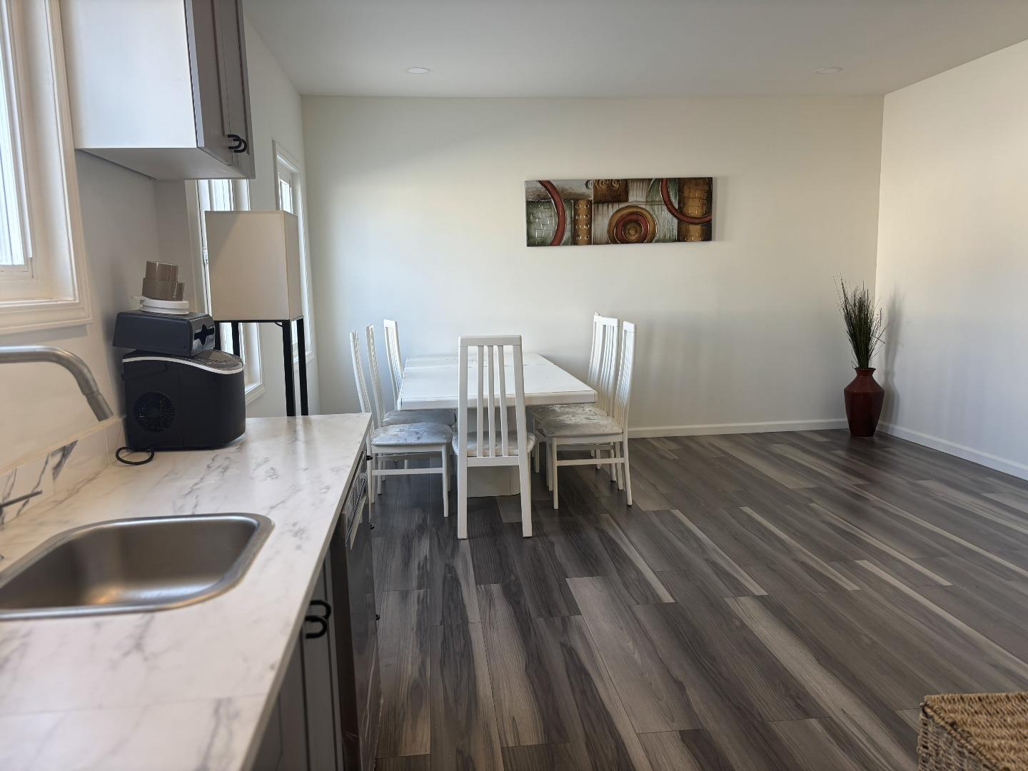 Detail Gallery Image 9 of 21 For 706 N San Mateo Dr, San Mateo,  CA 94401 - – Beds | – Baths