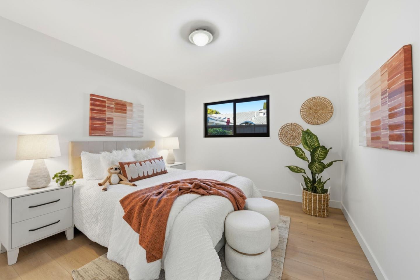 Detail Gallery Image 25 of 36 For 315 W Meadow Dr, Palo Alto,  CA 94306 - 4 Beds | 2 Baths