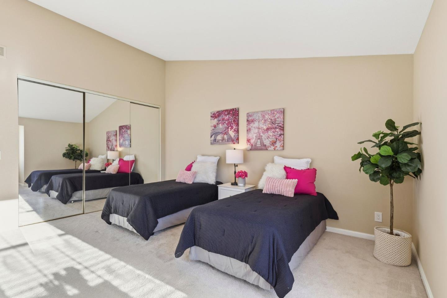 Detail Gallery Image 22 of 37 For 650 Folsom Cir, Milpitas,  CA 95035 - 2 Beds | 2 Baths