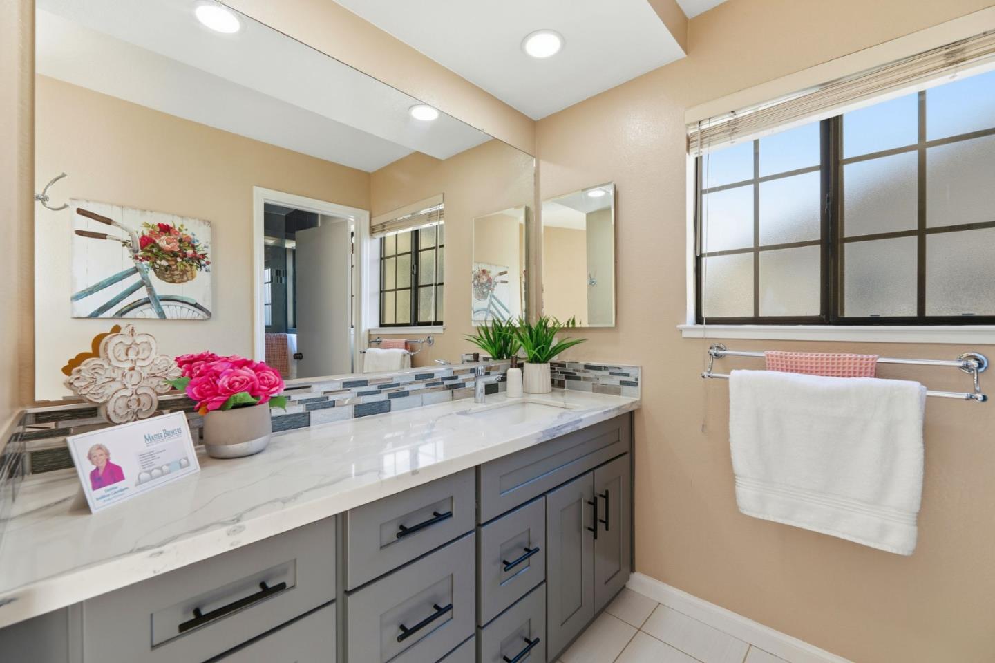 Detail Gallery Image 27 of 37 For 650 Folsom Cir, Milpitas,  CA 95035 - 2 Beds | 2 Baths