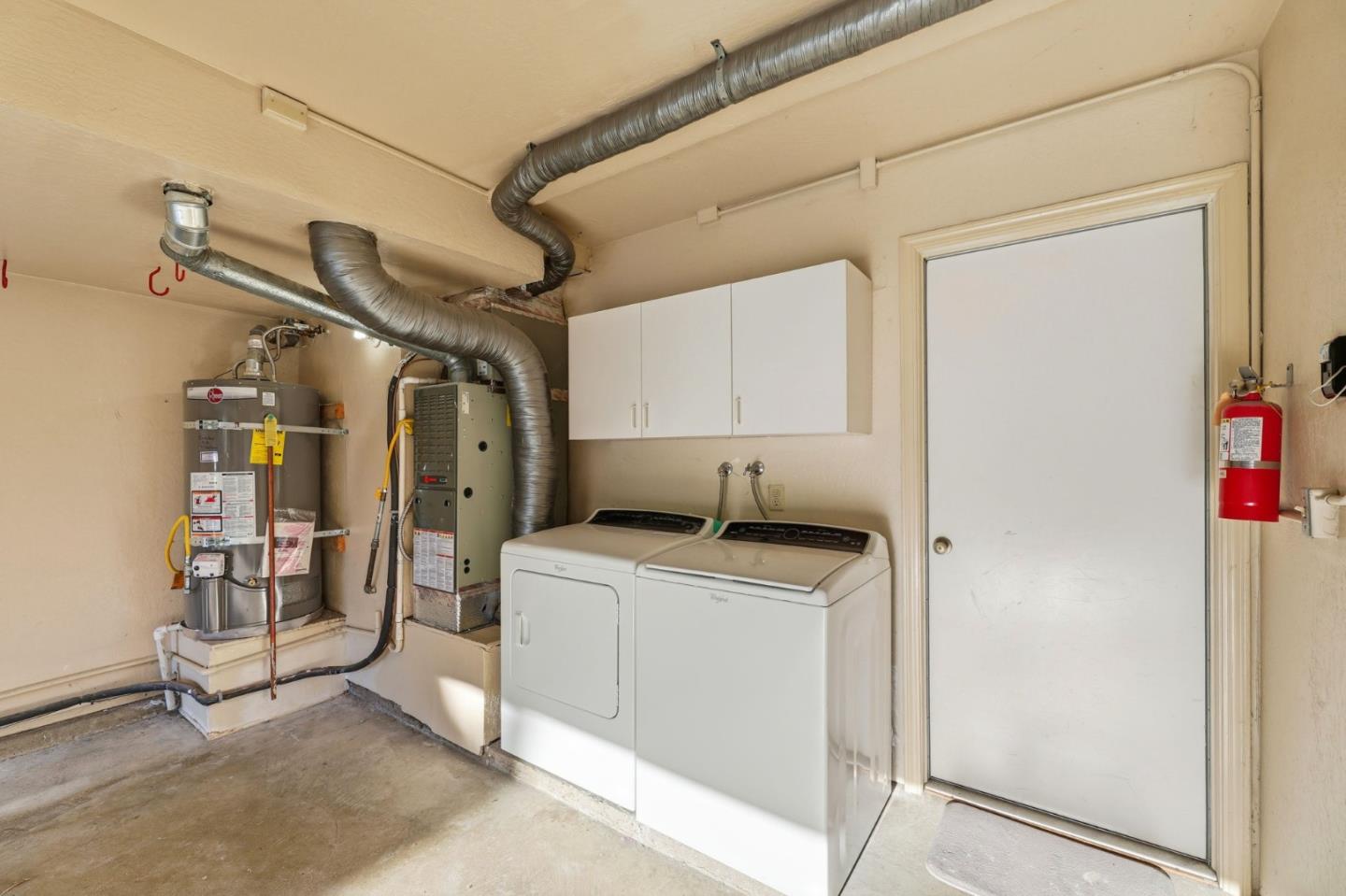 Detail Gallery Image 29 of 37 For 650 Folsom Cir, Milpitas,  CA 95035 - 2 Beds | 2 Baths