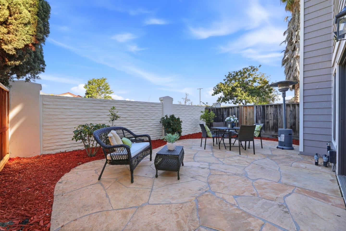 Detail Gallery Image 32 of 37 For 650 Folsom Cir, Milpitas,  CA 95035 - 2 Beds | 2 Baths