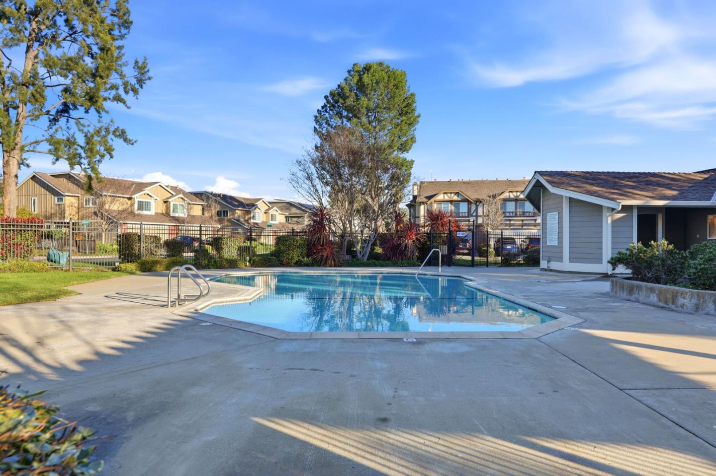 Detail Gallery Image 36 of 37 For 650 Folsom Cir, Milpitas,  CA 95035 - 2 Beds | 2 Baths