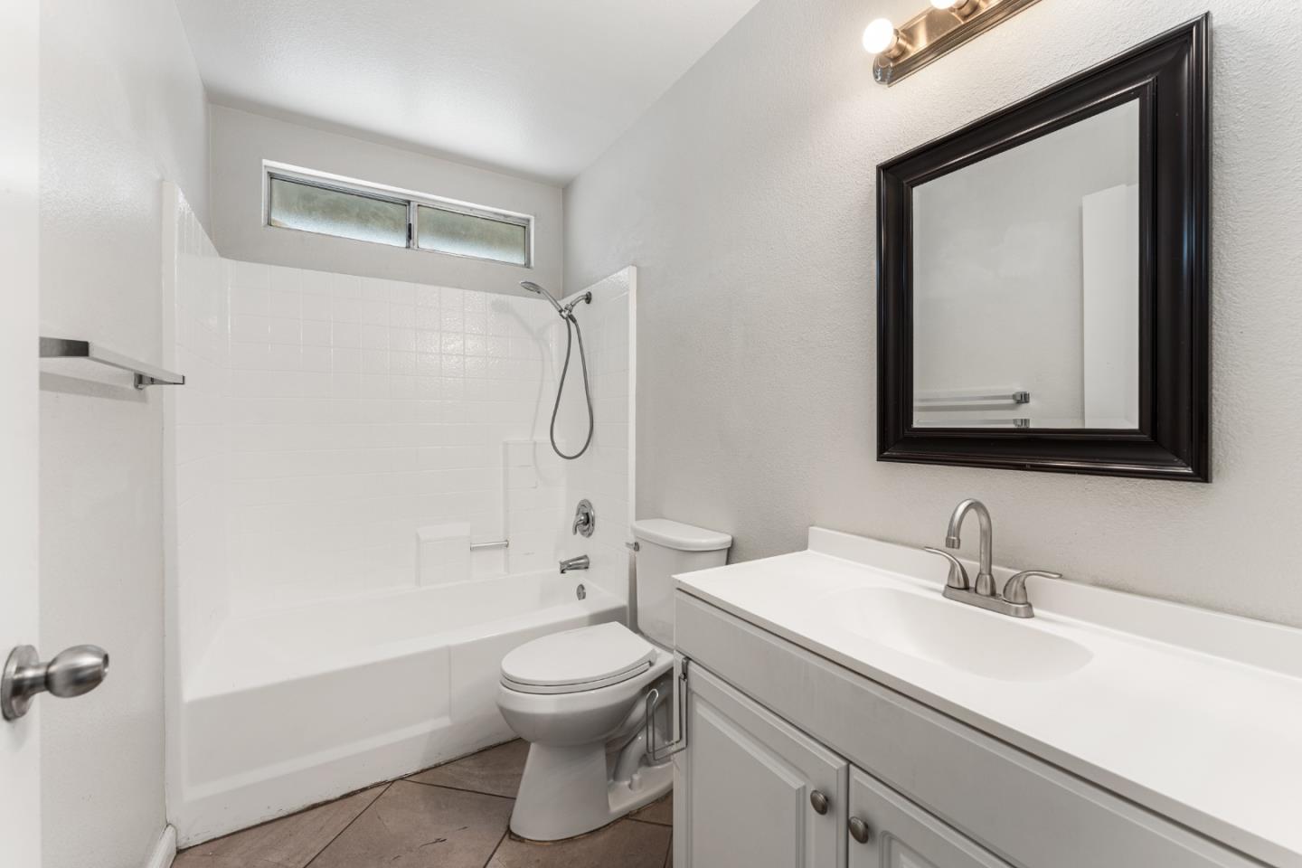 Detail Gallery Image 17 of 22 For 24363 Comfort Ct, Moreno Valley,  CA 92553 - 3 Beds | 2 Baths