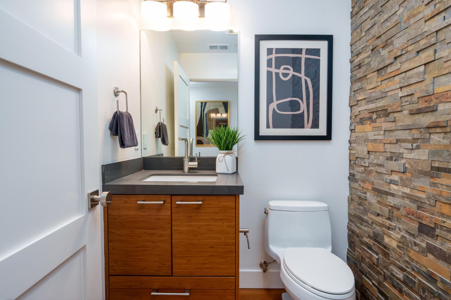 Detail Gallery Image 20 of 24 For 412 Stephen Rd, San Mateo,  CA 94403 - 4 Beds | 3/1 Baths