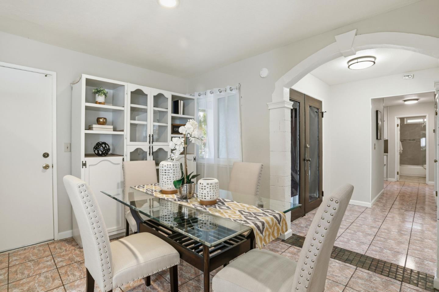 Detail Gallery Image 21 of 40 For 2030 Flintbury Ct, San Jose,  CA 95148 - 4 Beds | 3 Baths