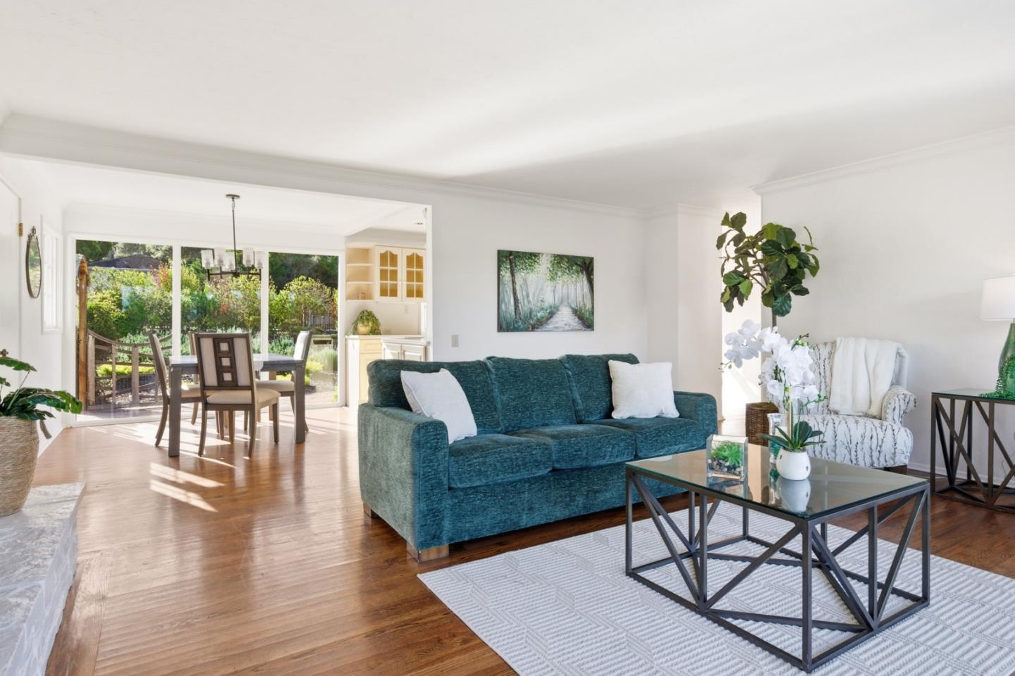 Detail Gallery Image 8 of 23 For 1029 Broncho Rd, Pebble Beach,  CA 93953 - 3 Beds | 2 Baths