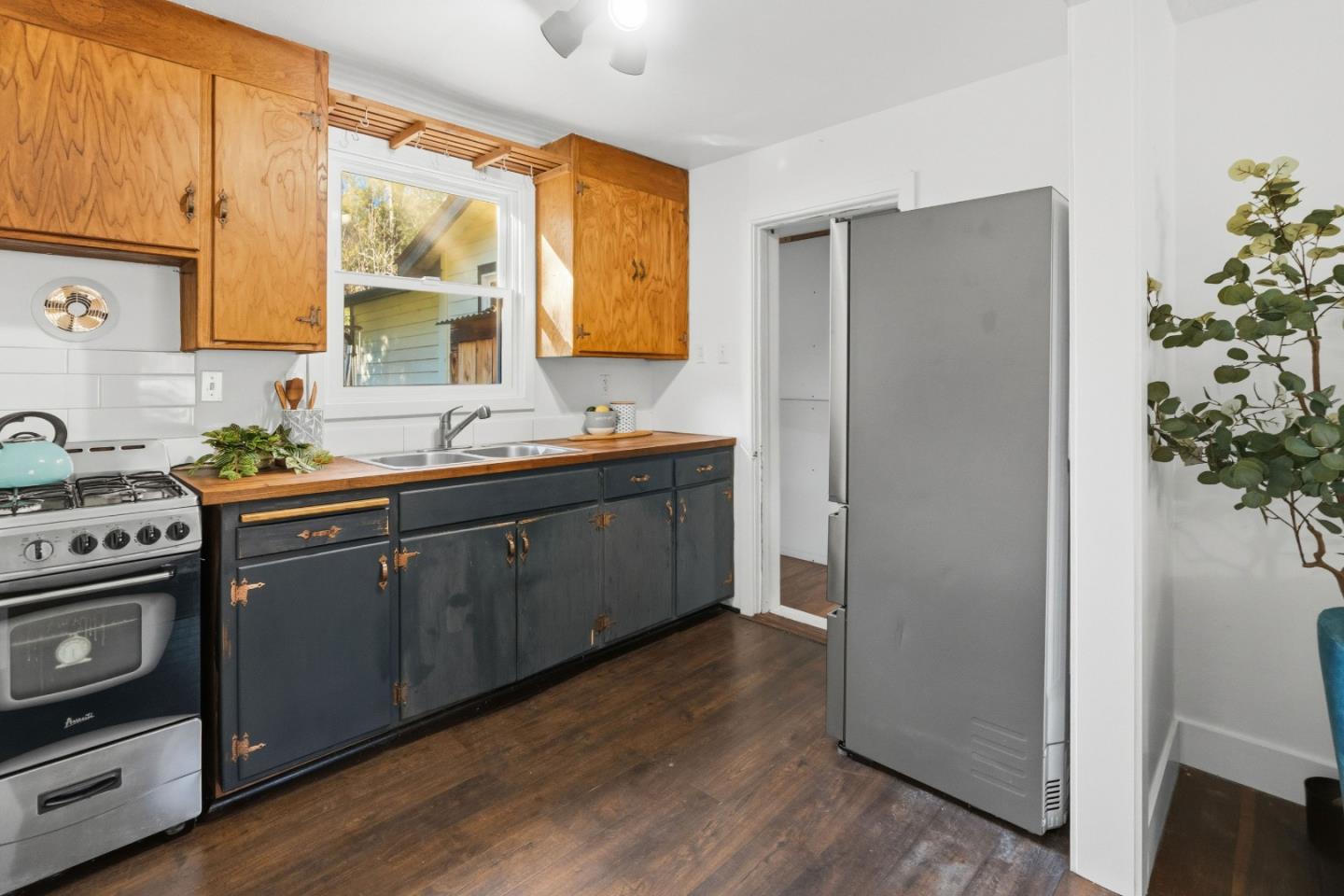 Detail Gallery Image 20 of 72 For 8135 Fremont Ave, Ben Lomond,  CA 95005 - 2 Beds | 2 Baths