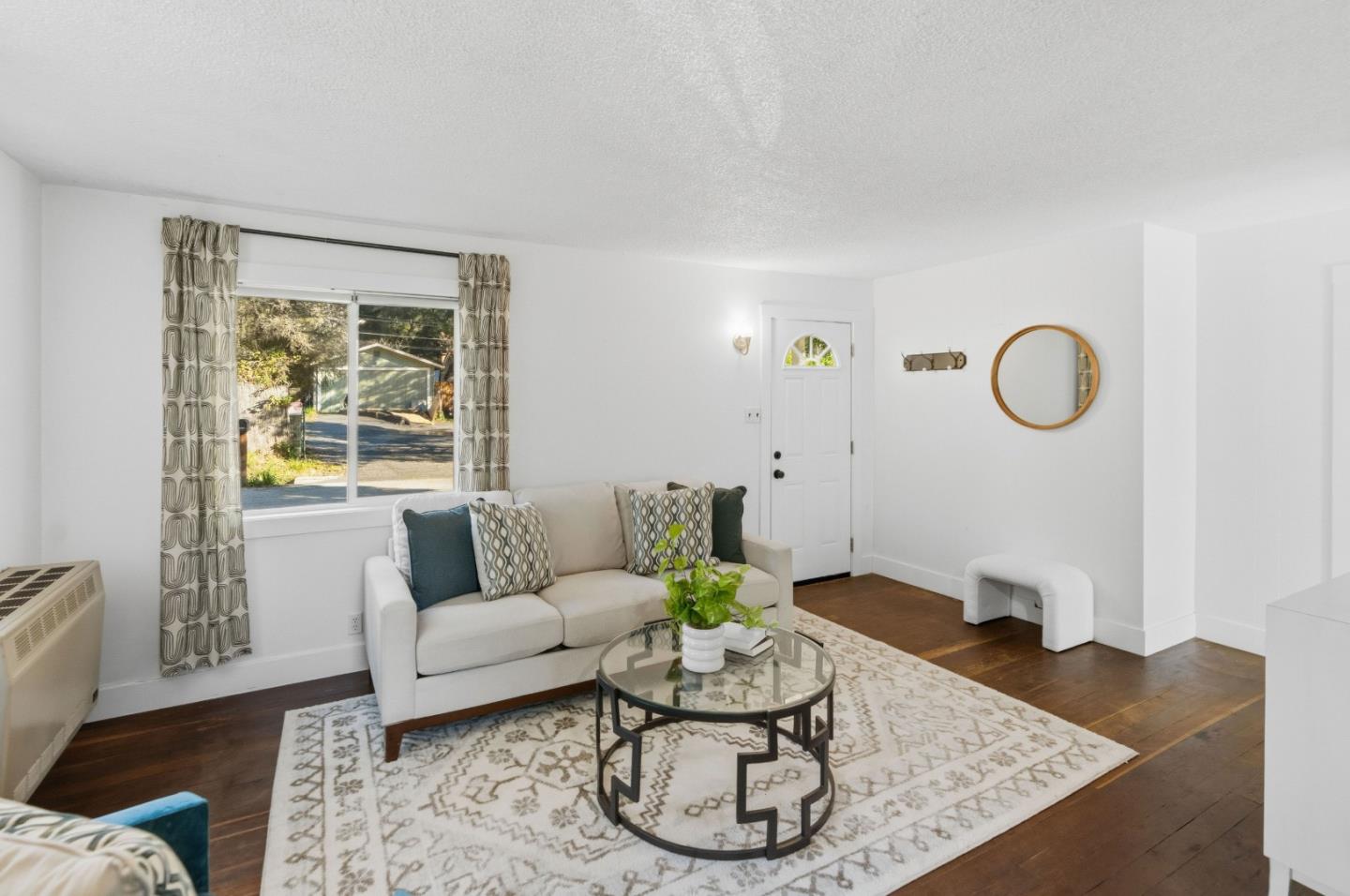 Detail Gallery Image 8 of 72 For 8135 Fremont Ave, Ben Lomond,  CA 95005 - 2 Beds | 2 Baths