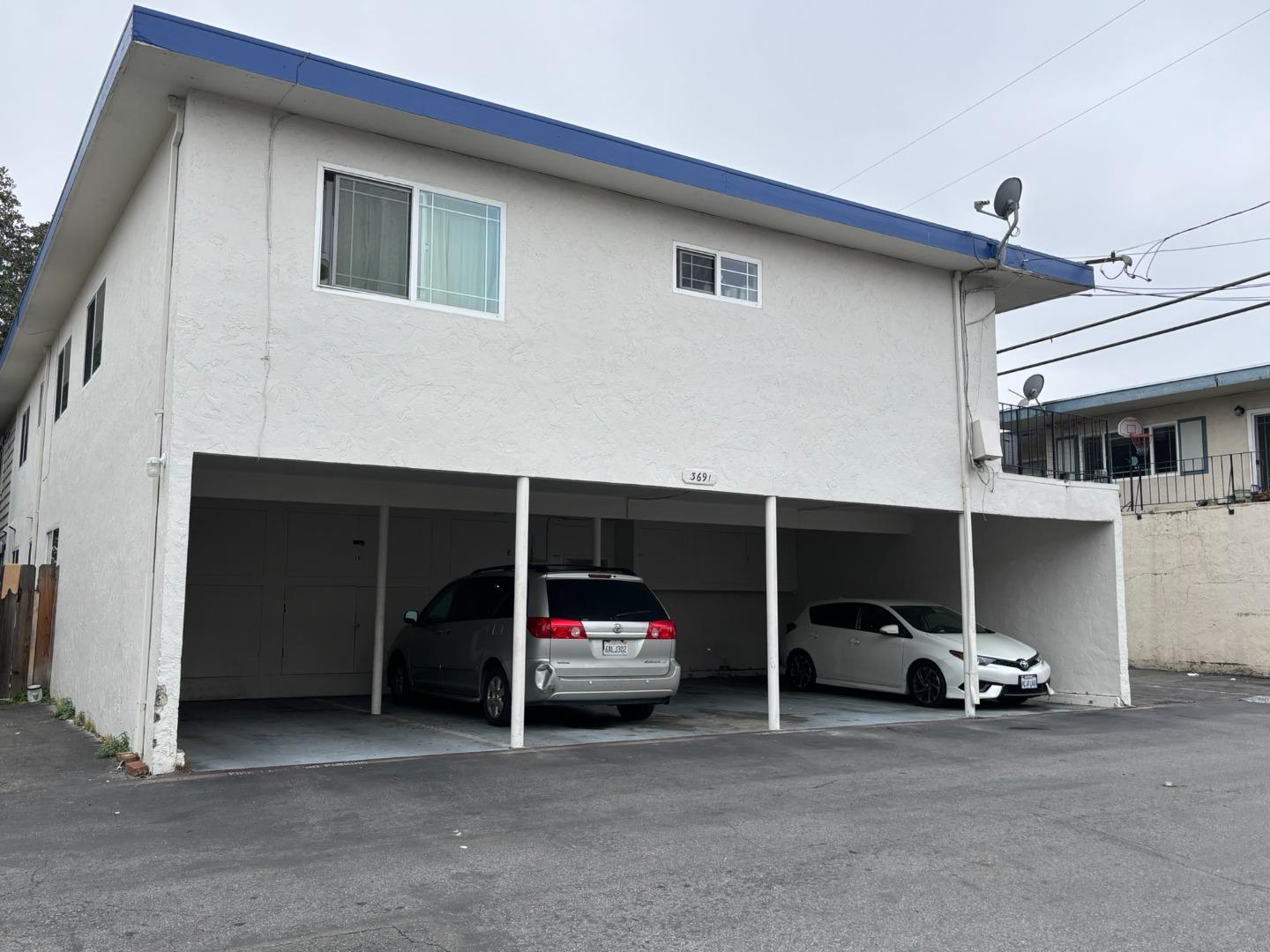 Detail Gallery Image 4 of 17 For 3691 Cape Cod Ct, San Jose,  CA 95117 - – Beds | – Baths