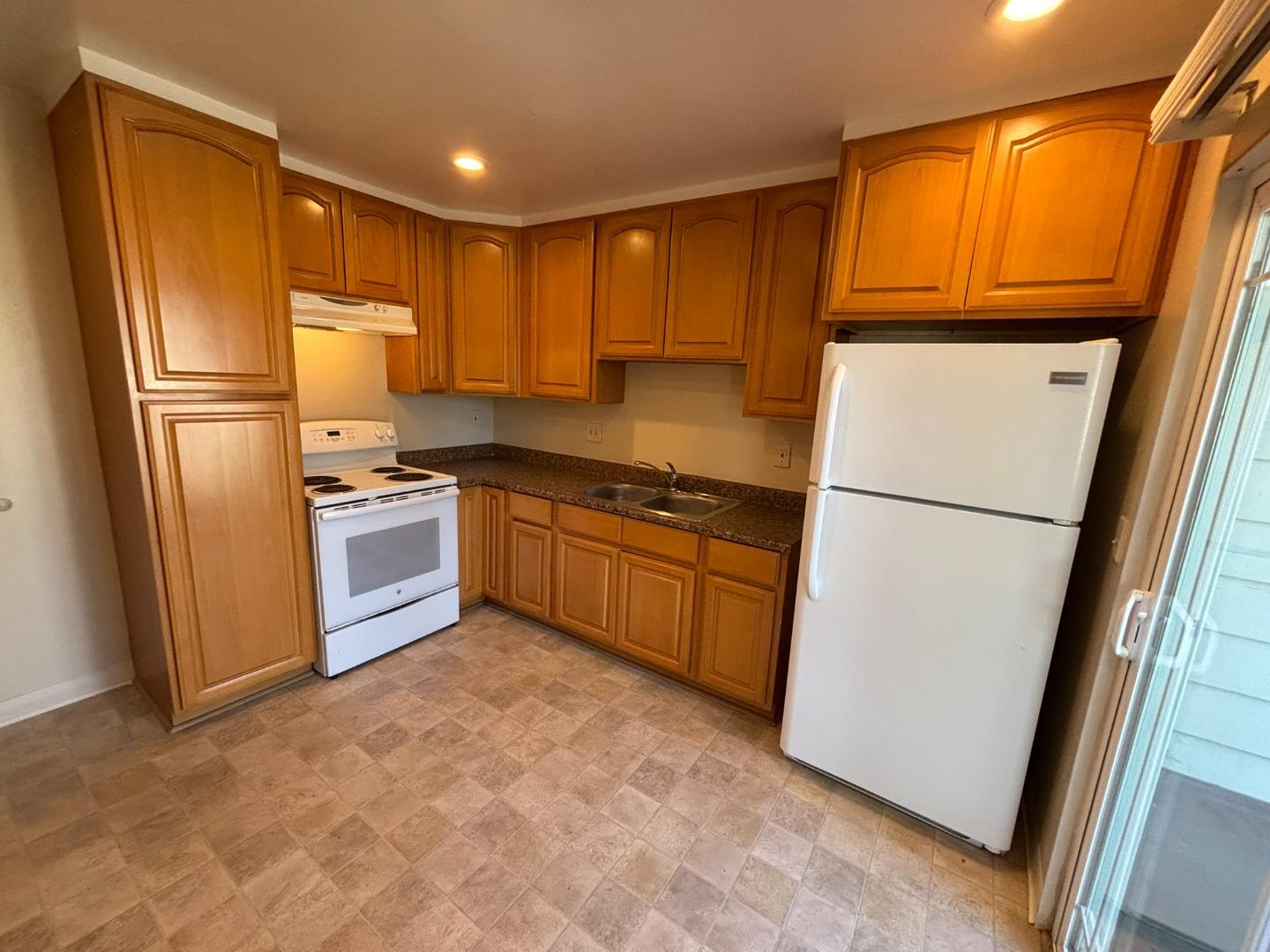 Detail Gallery Image 8 of 17 For 3691 Cape Cod Ct, San Jose,  CA 95117 - – Beds | – Baths