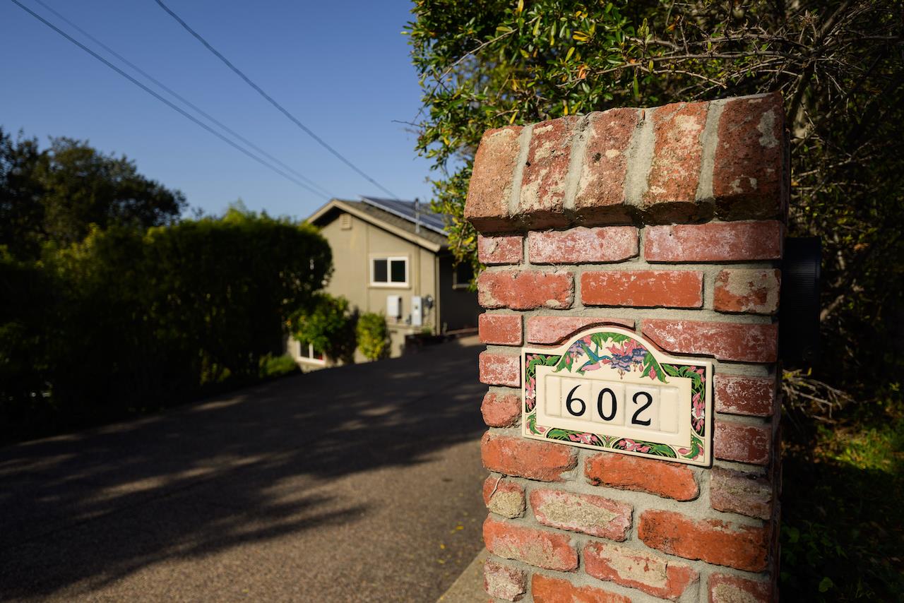 Detail Gallery Image 12 of 110 For 602 Navarra Dr, Scotts Valley,  CA 95066 - 3 Beds | 2 Baths