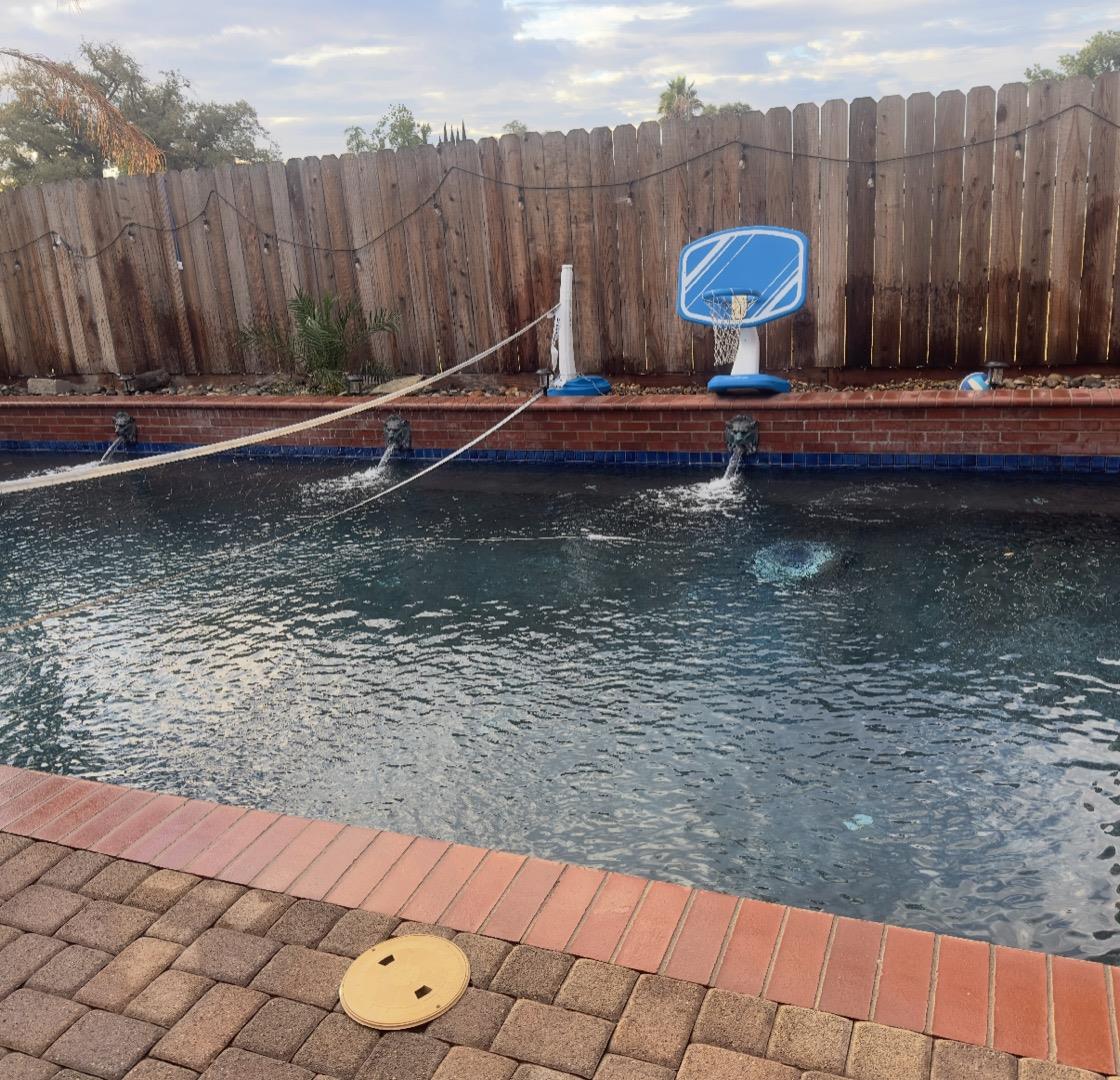 Detail Gallery Image 7 of 9 For 1606 Rohde, Stockton,  CA 95209 - 4 Beds | 3 Baths