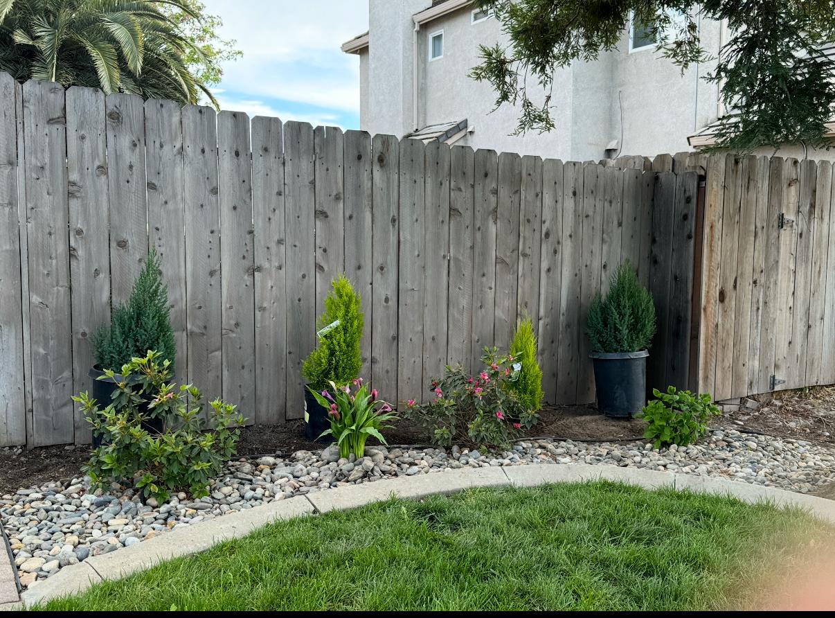 Detail Gallery Image 9 of 9 For 1606 Rohde, Stockton,  CA 95209 - 4 Beds | 3 Baths