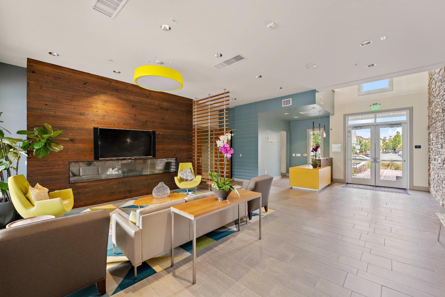 Detail Gallery Image 22 of 53 For 890 White Moonstone Loop, San Jose,  CA 95123 - 3 Beds | 3/1 Baths