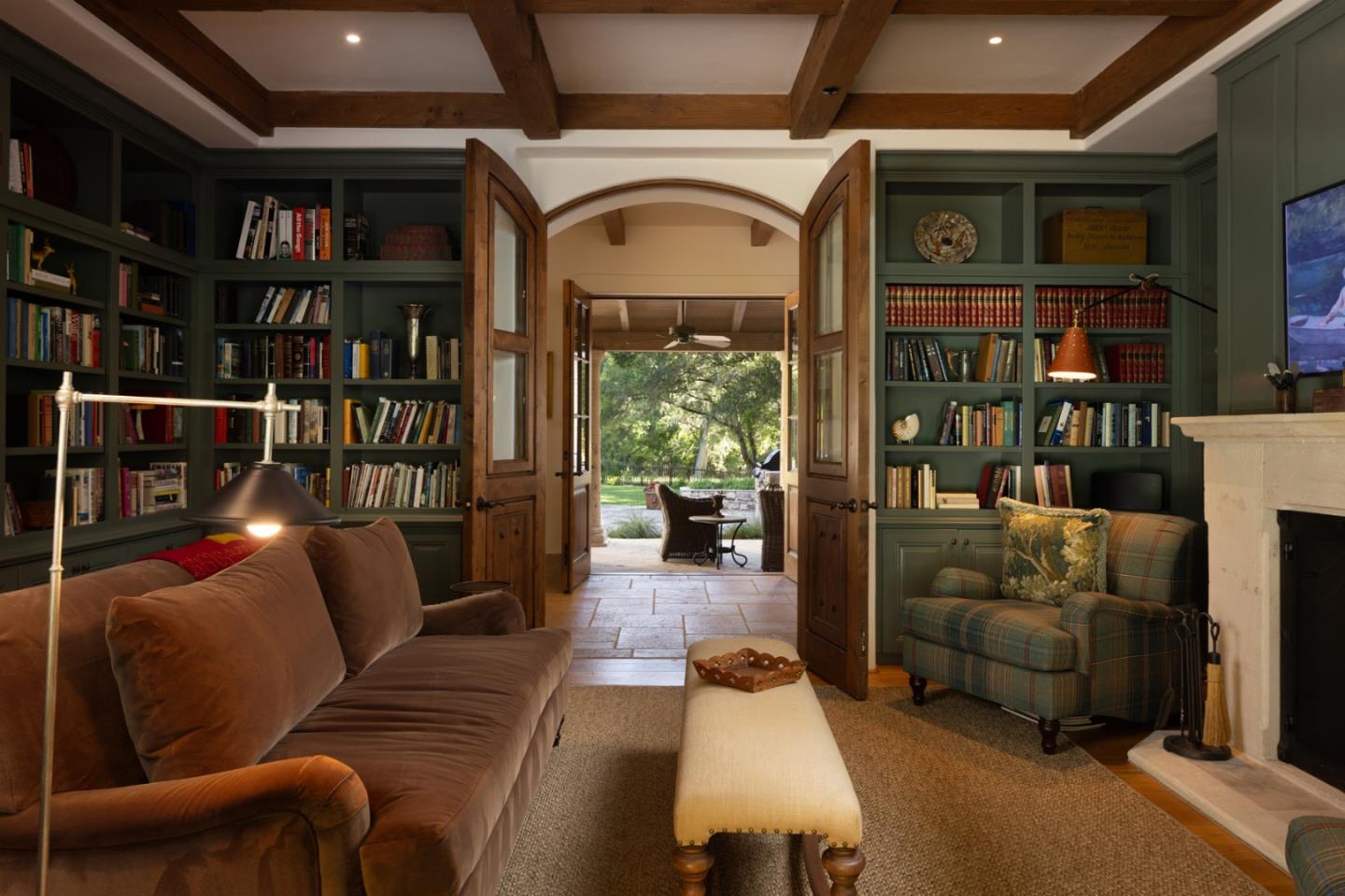 Detail Gallery Image 9 of 14 For 14 San Clemente Trl, Carmel,  CA 93923 - 5 Beds | 5/1 Baths