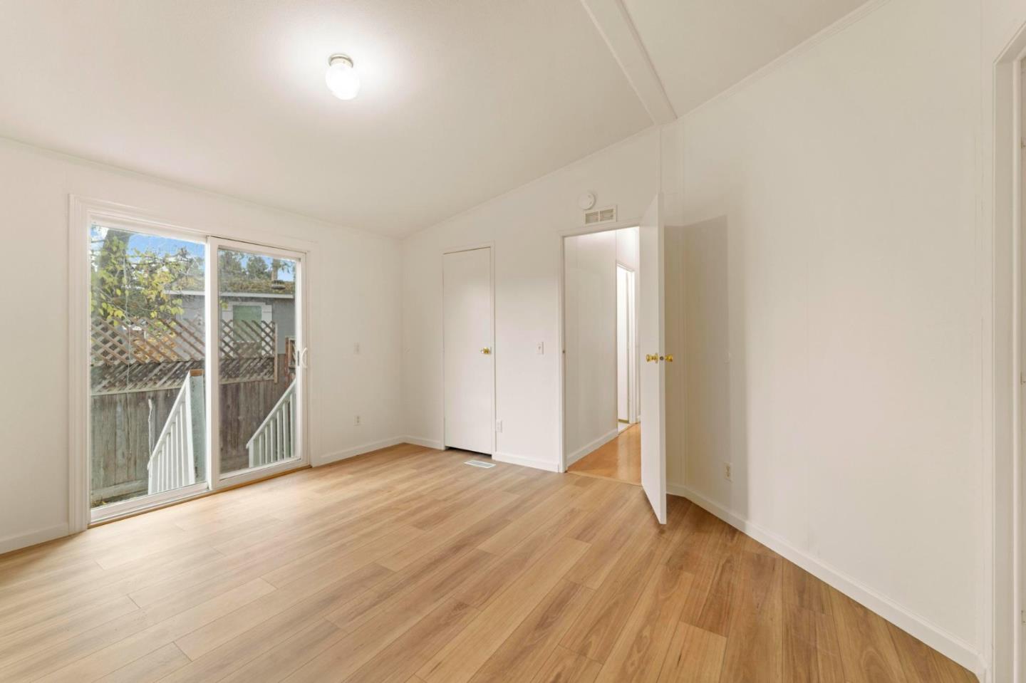 Detail Gallery Image 14 of 26 For 900 Golden Wheel Park Dr #66,  San Jose,  CA 95112 - 3 Beds | 2 Baths