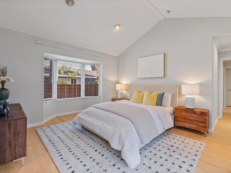 Detail Gallery Image 10 of 22 For 18255 Mccoy Ave, Saratoga,  CA 95070 - 4 Beds | 3 Baths