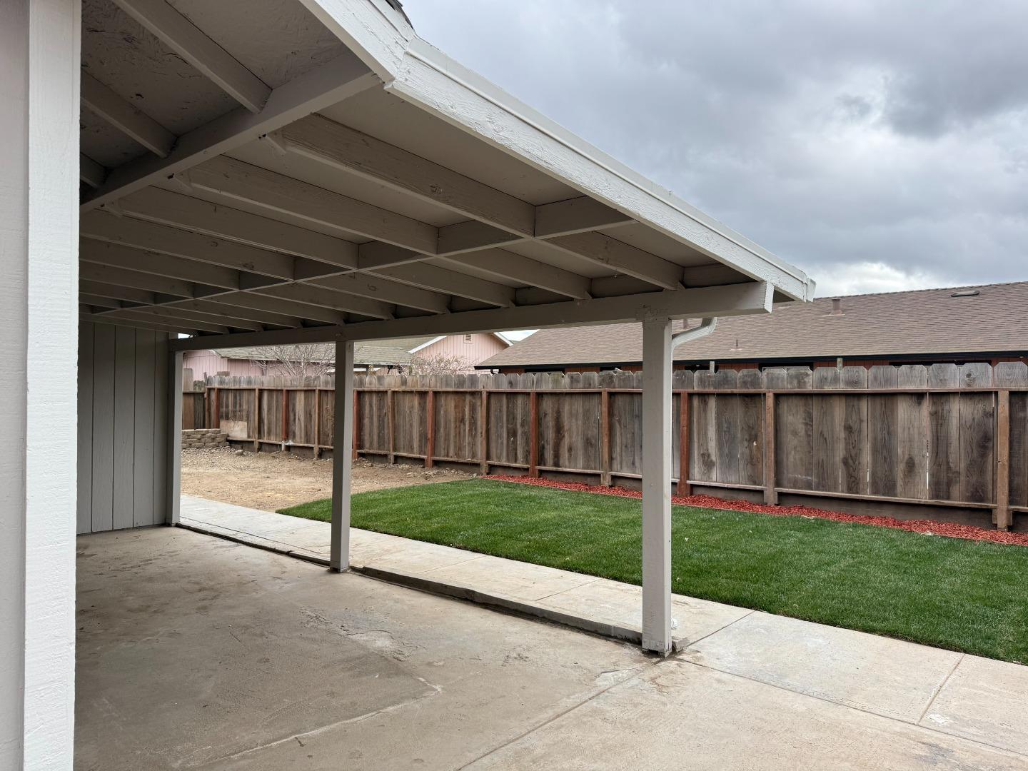 Detail Gallery Image 10 of 11 For 273 Merlot Ave, Greenfield,  CA 93927 - 4 Beds | 2 Baths