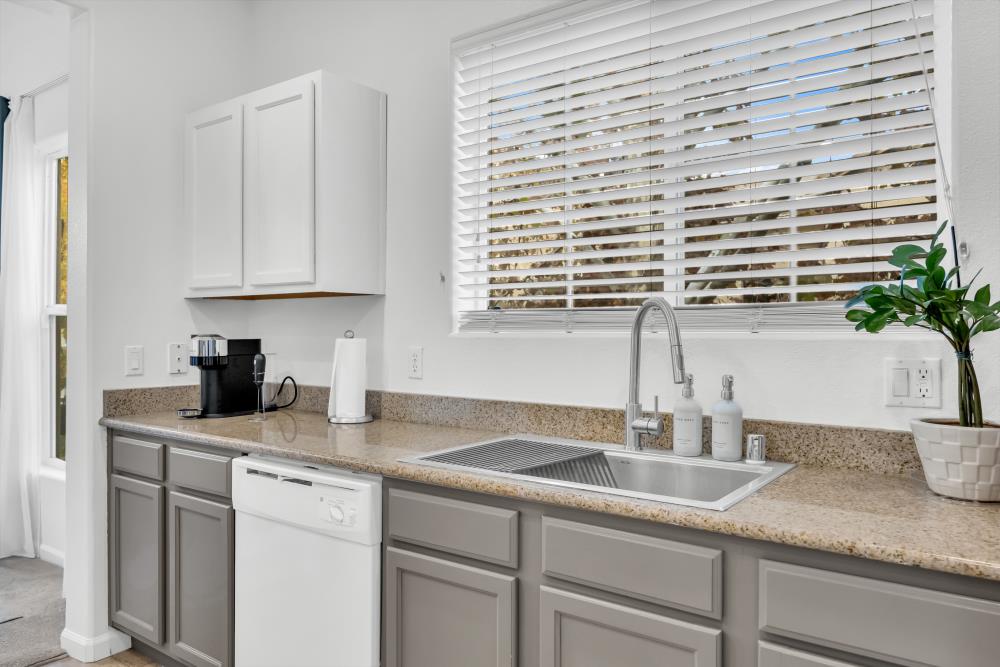 Detail Gallery Image 15 of 46 For 1300 Riva Dr #7,  West Sacramento,  CA 95691 - 2 Beds | 2 Baths
