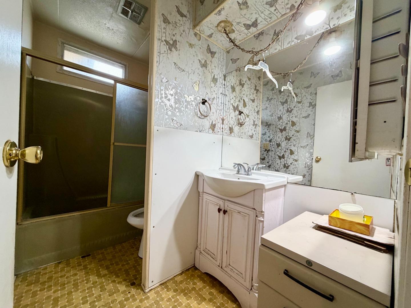 Detail Gallery Image 7 of 9 For 411 Lewis Rd #371,  San Jose,  CA 95111 - 2 Beds | 2 Baths