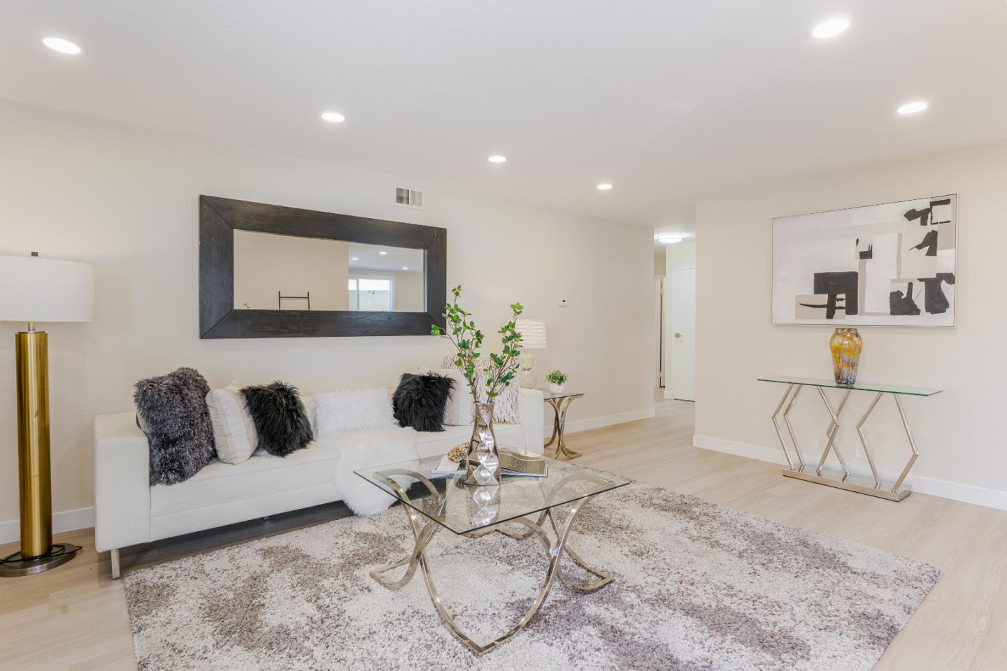 Detail Gallery Image 13 of 37 For 2994 Jerald Ave, Santa Clara,  CA 95051 - 3 Beds | 2 Baths