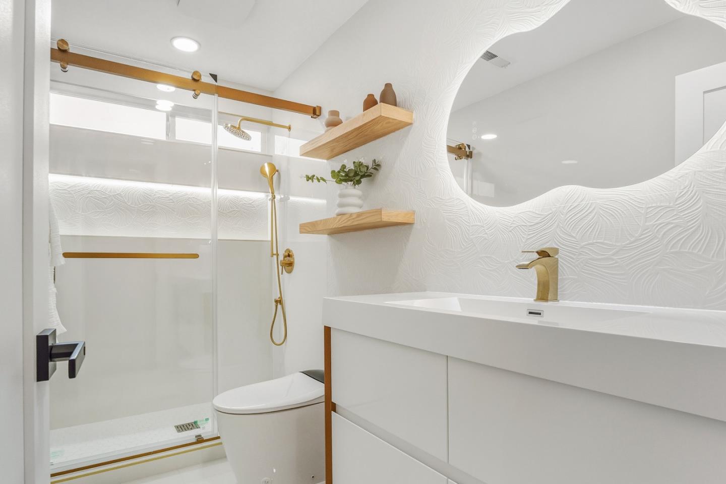 Detail Gallery Image 13 of 19 For 4901 Avenida De Carmen, Santa Clara,  CA 95054 - 3 Beds | 2 Baths