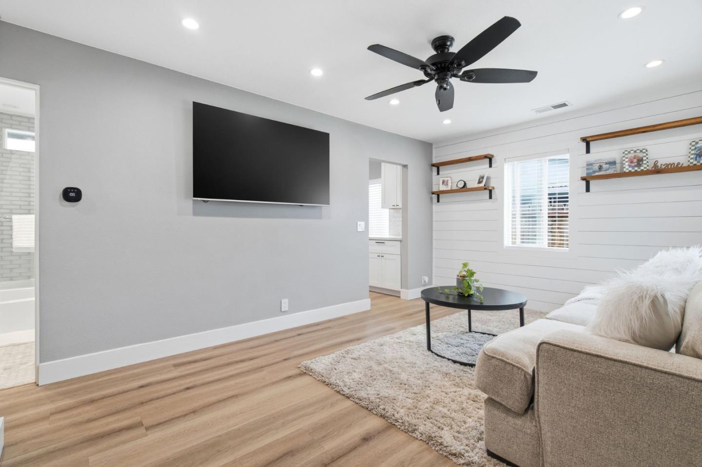 80 WRIGHT AVE, MORGAN HILL, CA 95037  Photo 6