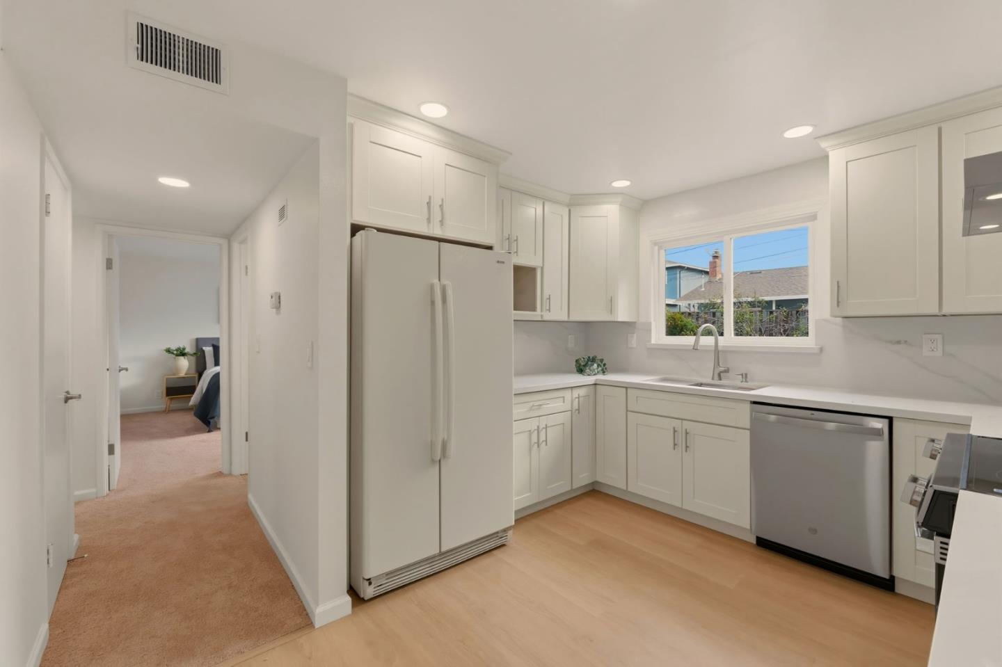 Detail Gallery Image 13 of 49 For 1598 Grand Teton Dr, Milpitas,  CA 95035 - 5 Beds | 2/1 Baths