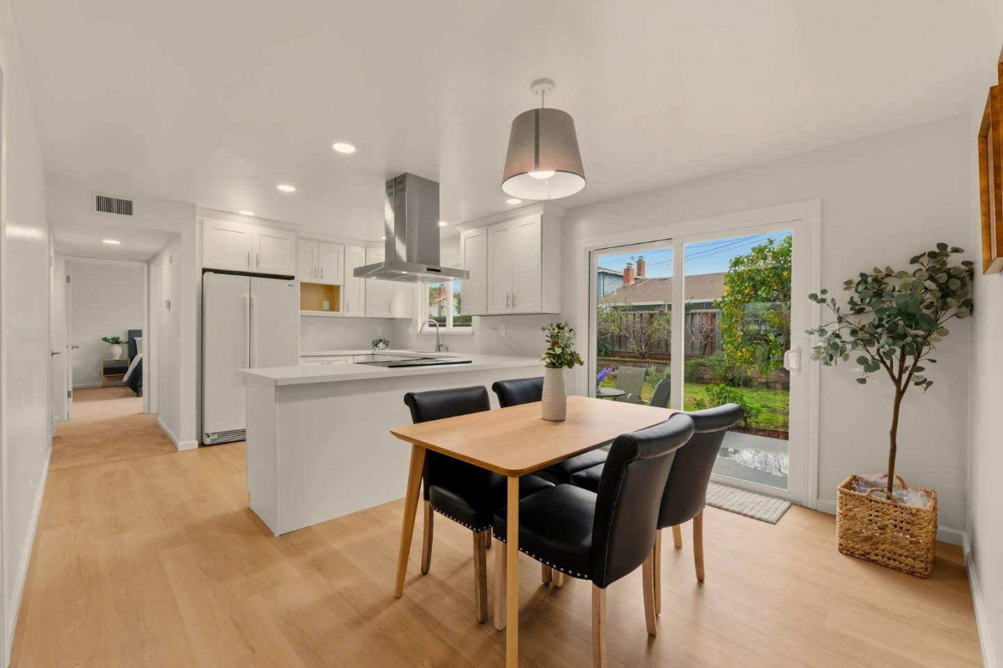 Detail Gallery Image 21 of 49 For 1598 Grand Teton Dr, Milpitas,  CA 95035 - 5 Beds | 2/1 Baths