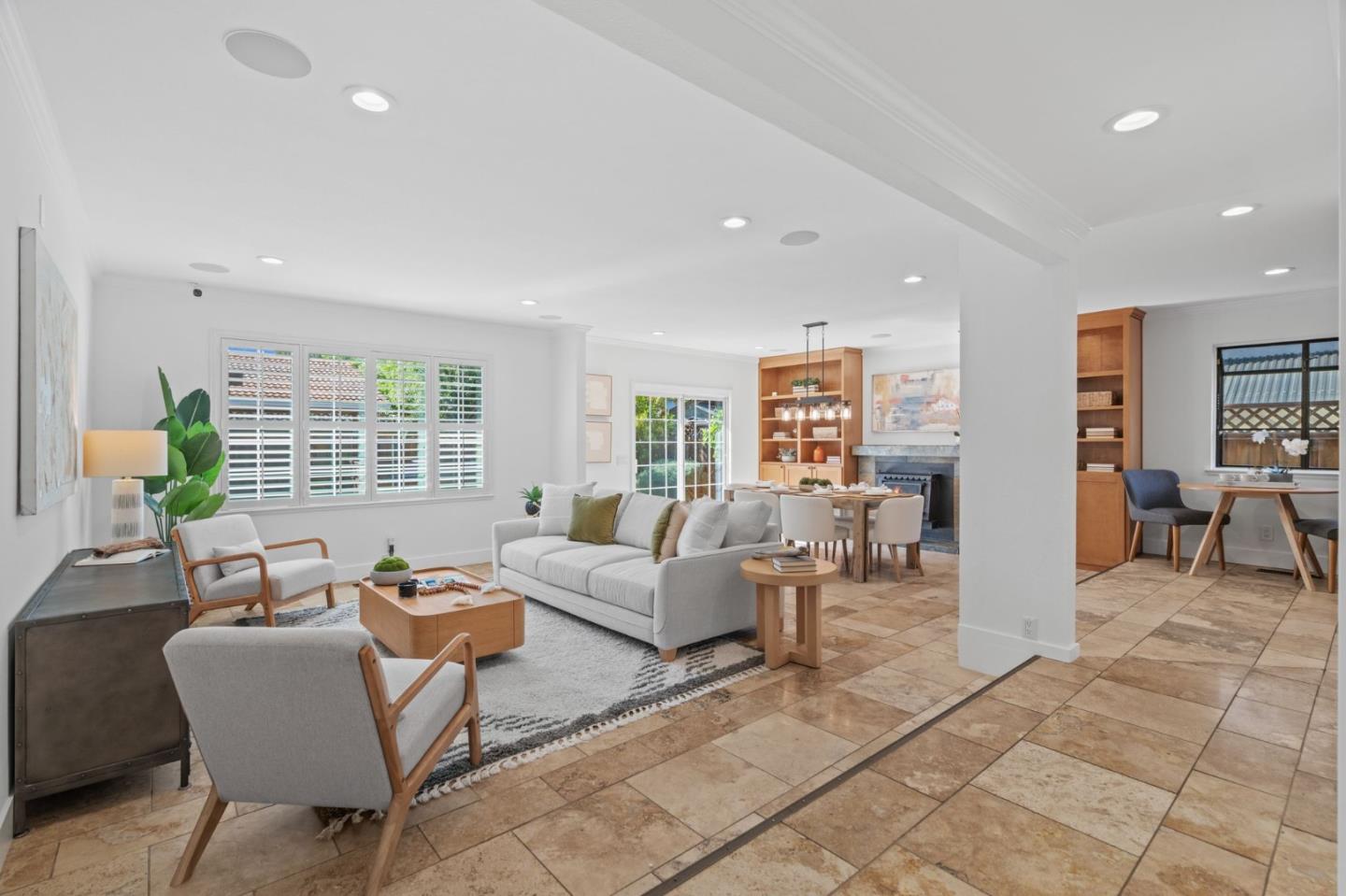 Detail Gallery Image 3 of 53 For 5749 San Lorenzo Dr, San Jose,  CA 95123 - 4 Beds | 2 Baths