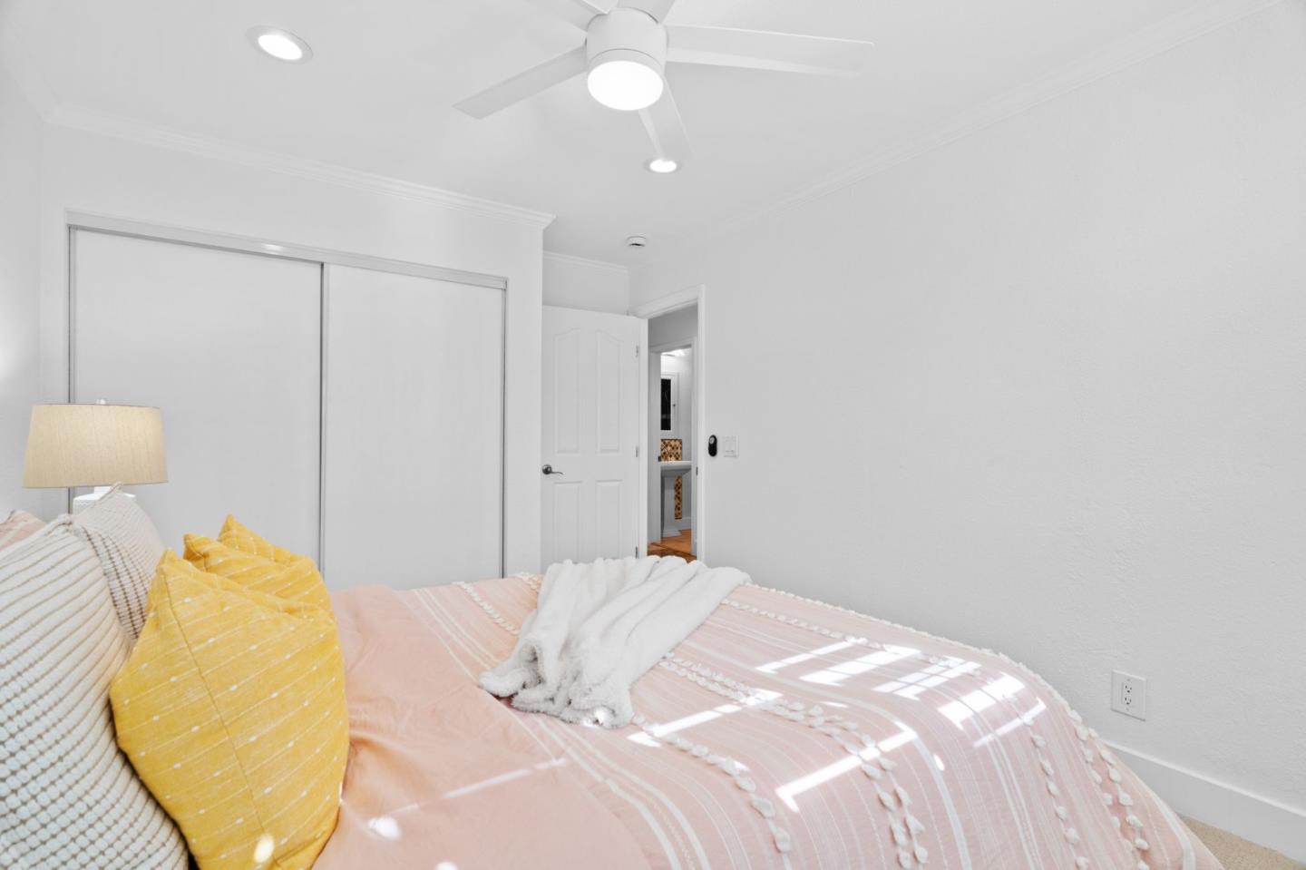 Detail Gallery Image 33 of 53 For 5749 San Lorenzo Dr, San Jose,  CA 95123 - 4 Beds | 2 Baths