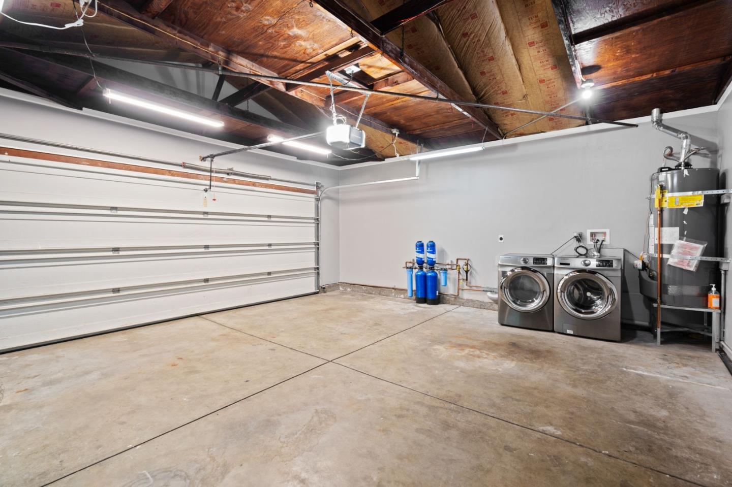 Detail Gallery Image 45 of 53 For 5749 San Lorenzo Dr, San Jose,  CA 95123 - 4 Beds | 2 Baths