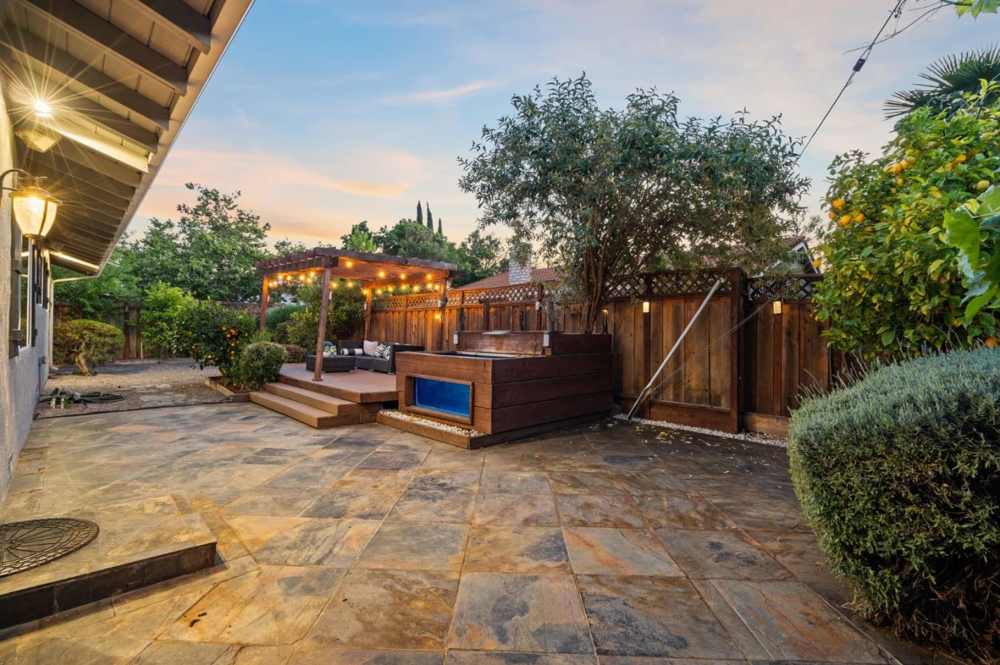 Detail Gallery Image 46 of 53 For 5749 San Lorenzo Dr, San Jose,  CA 95123 - 4 Beds | 2 Baths