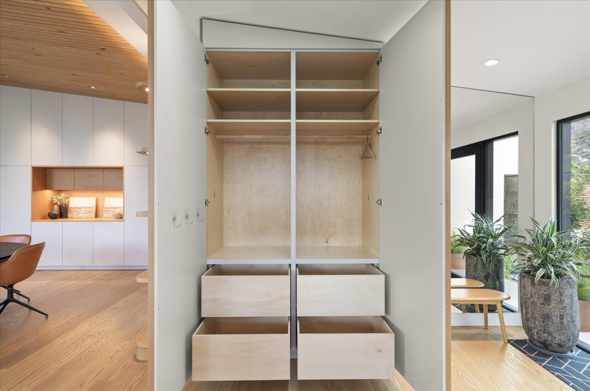 Detail Gallery Image 11 of 107 For 504 Century Dr, Campbell,  CA 95008 - 4 Beds | 3 Baths